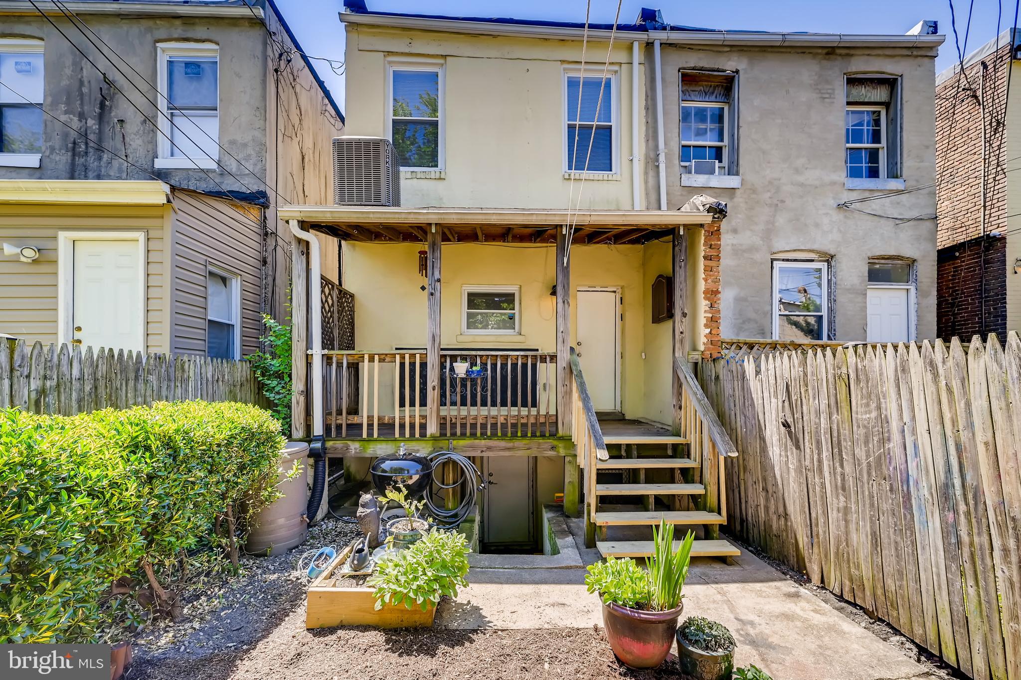 CHARLES VILLAGE - Residential