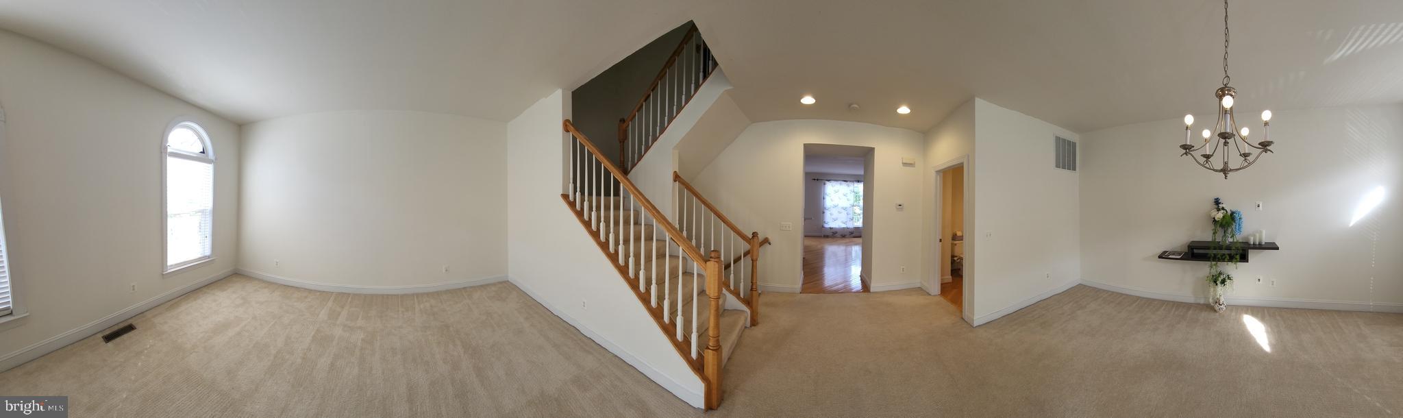 FORTNIGHTLY SQUARE - Residential