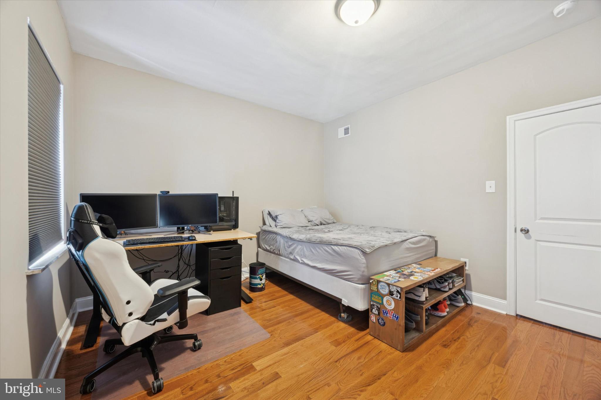 PHILADELPHIA (SOUTH) - Residential