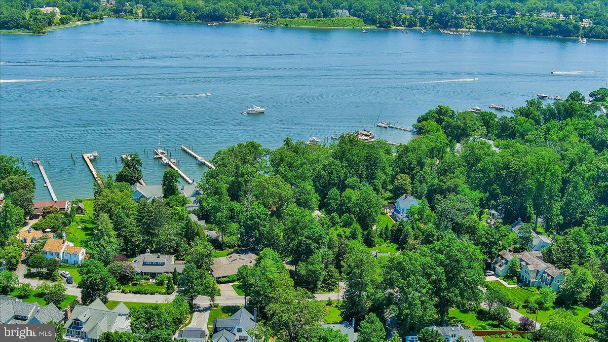 WARDOUR - Residential