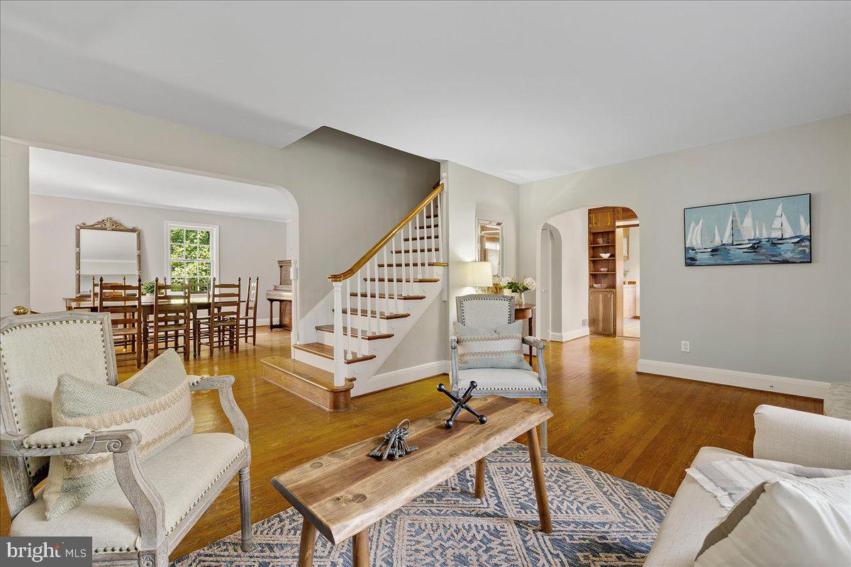 WARDOUR - Residential