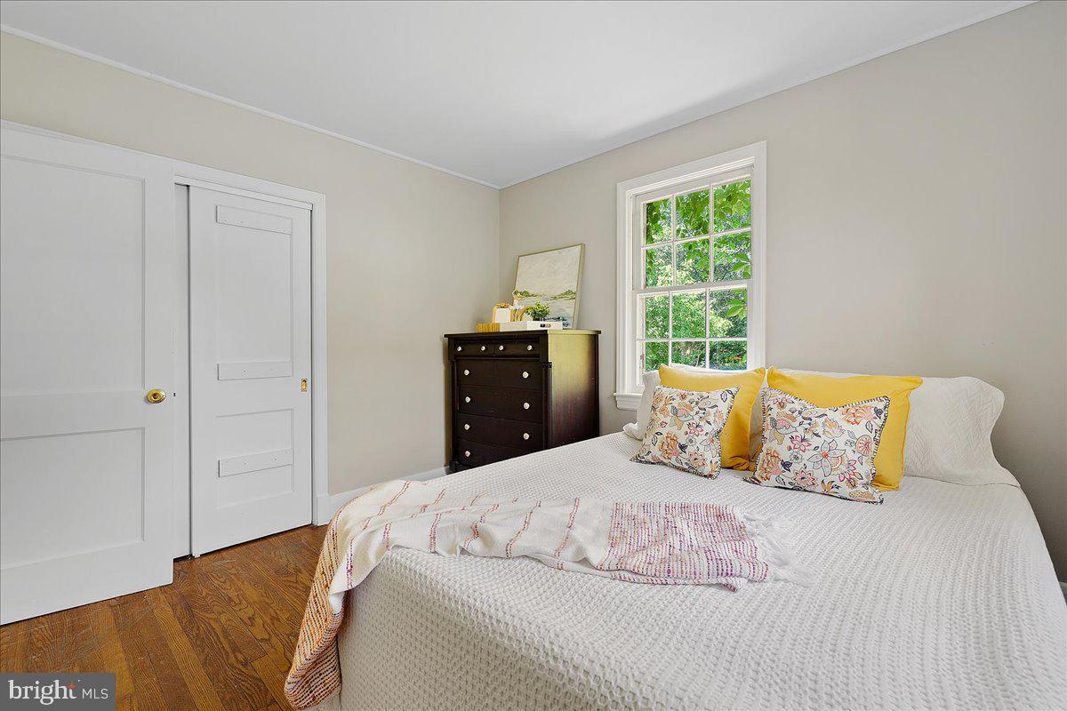 WARDOUR - Residential