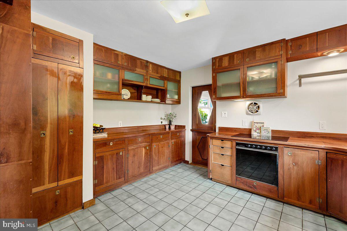 WARDOUR - Residential