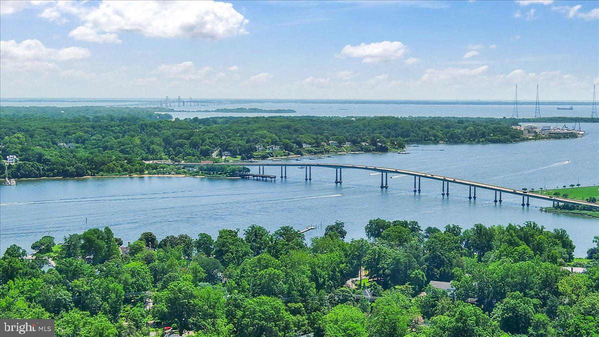 WARDOUR - Residential