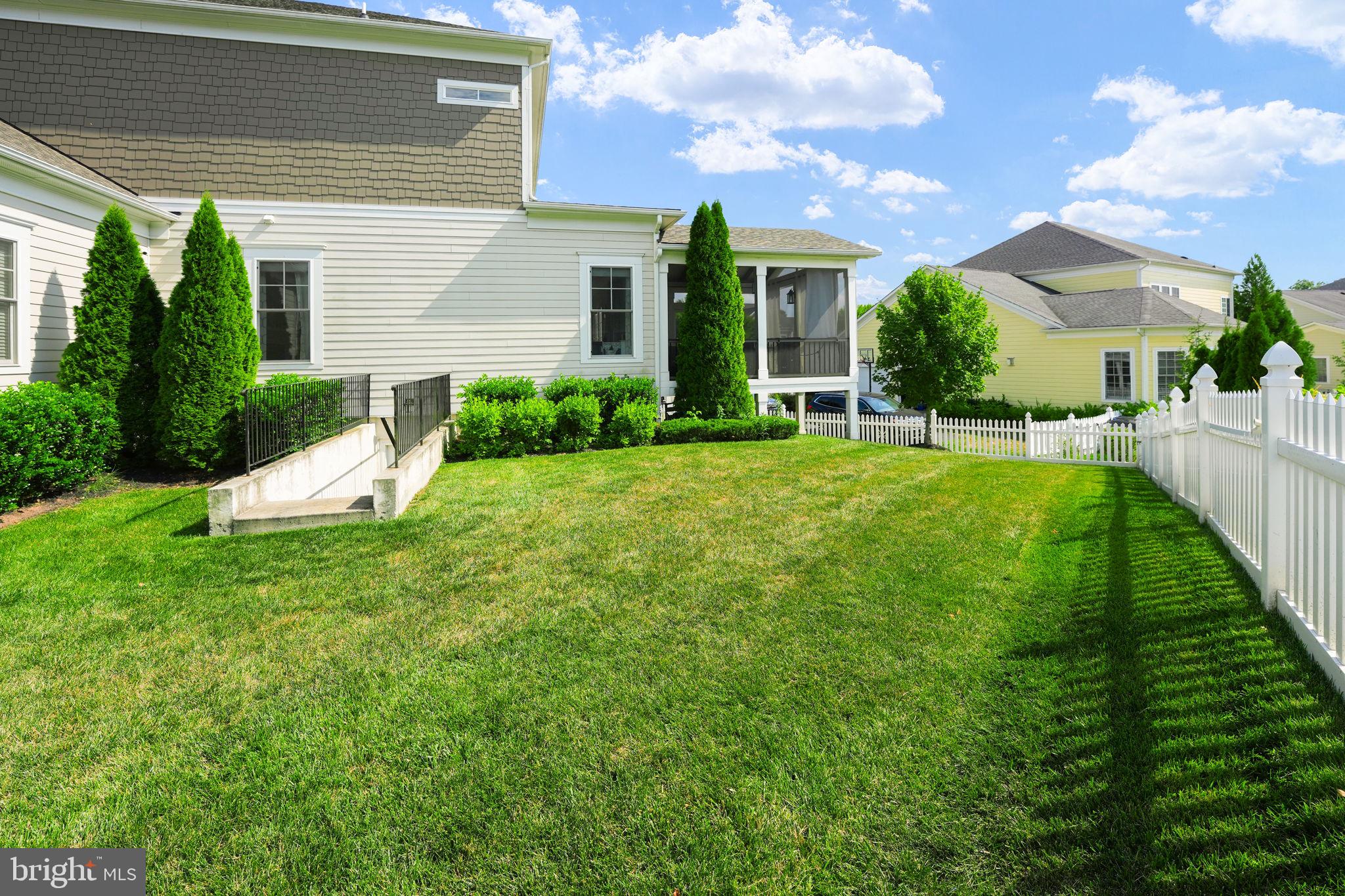 THE GRANT AT WILLOWSFORD - Residential Lease