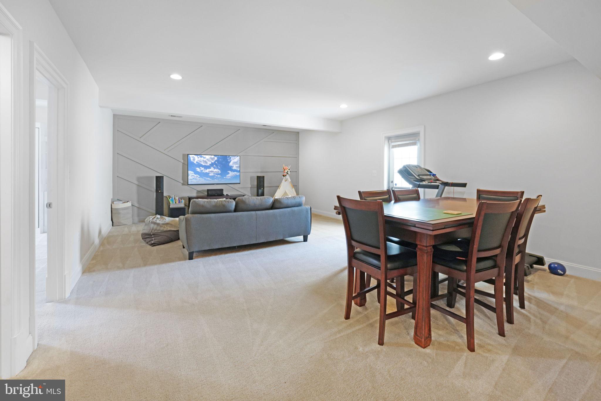 THE GRANT AT WILLOWSFORD - Residential Lease