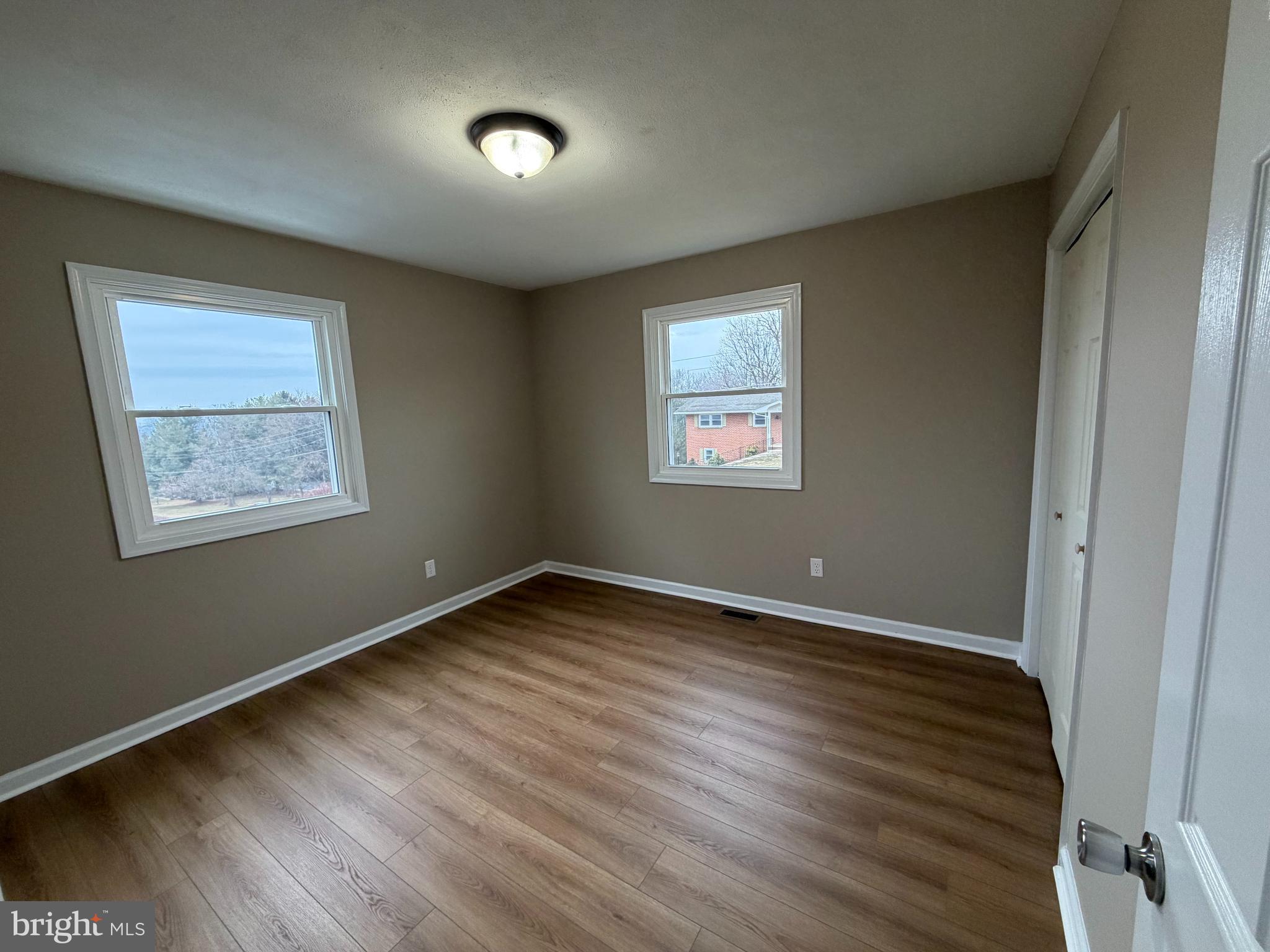 LAURICH - Residential