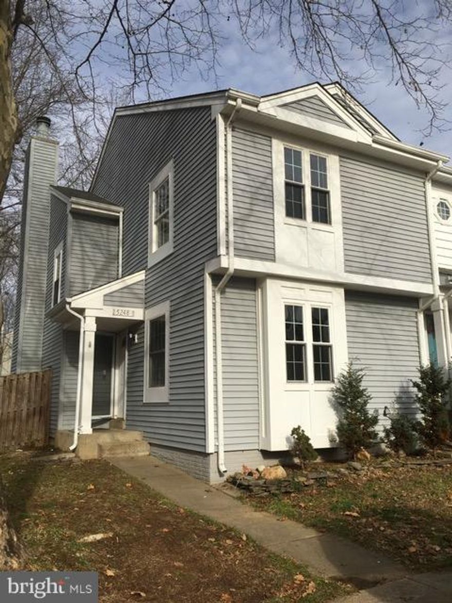 Large end unit townhome in sought after Lake Montclair.  Three finished levels freshly painted.  Caldesac close to shopping and community amenities.