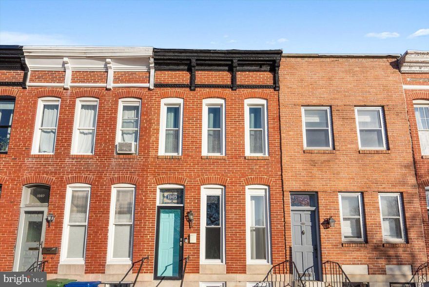 Stunning 2 bedroom, 1 bathroom Federal Hill rowhome steps from the park! This is everything you are looking for in a Baltimore home including exposed brick, hardwood floors, recessed lighting, exposed beams, tall ceilings, barn doors, kitchen with quartz countertops, Italian ceramic tile, ss appliances, spacious bathroom and bedrooms, plenty of basement storage and much, much more! This home also has a rooftop deck with breathtaking views of South Baltimore. Conveniently located half a block from Federal Hill park, free ferry to Harbor East and walking distance to the best restaurants and shopping Federal Hill and the Inner Harbor has to offer! Make an appointment today to experience the best in Baltimore living.