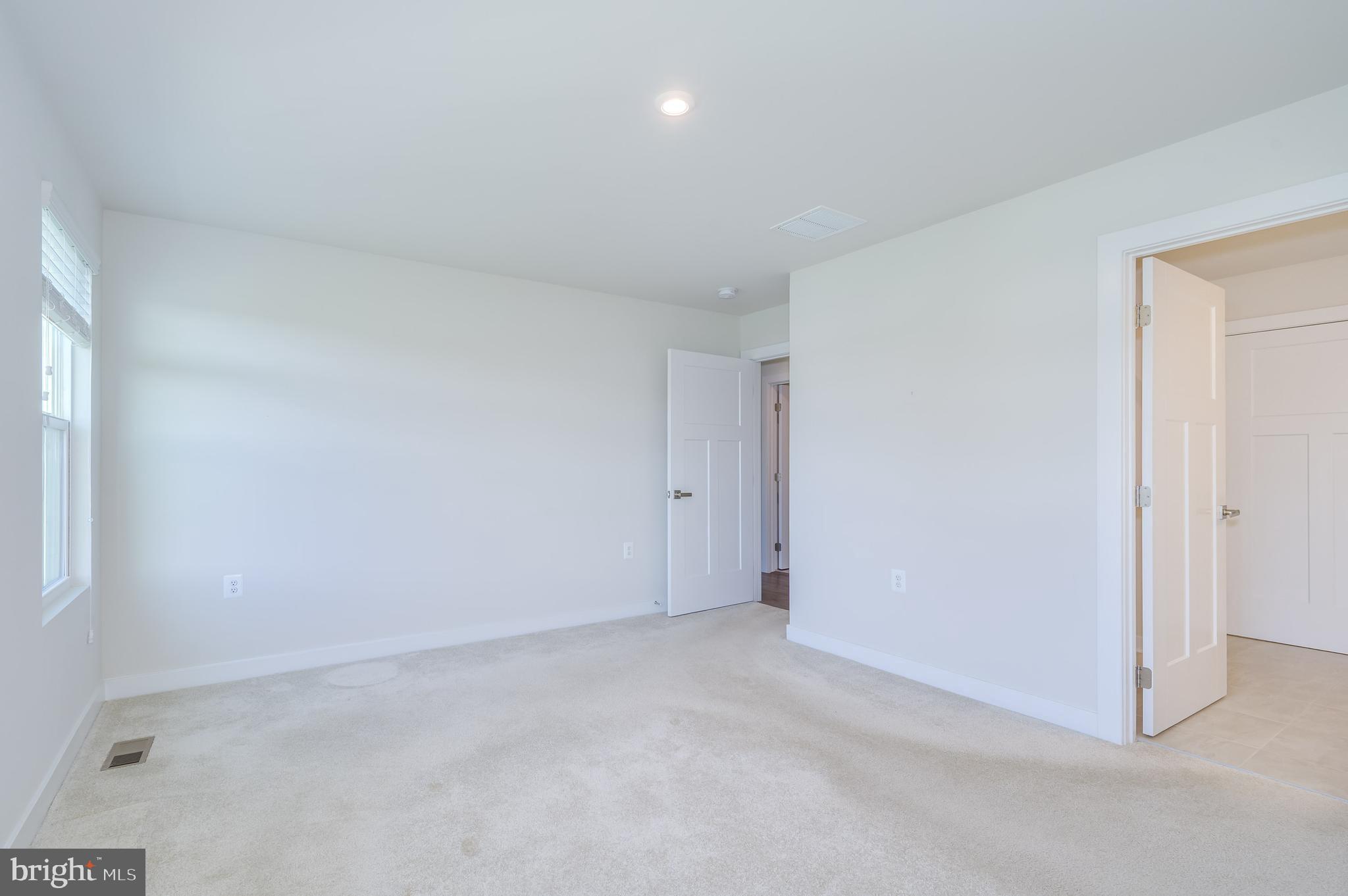 ARCADIA NORTH - Residential