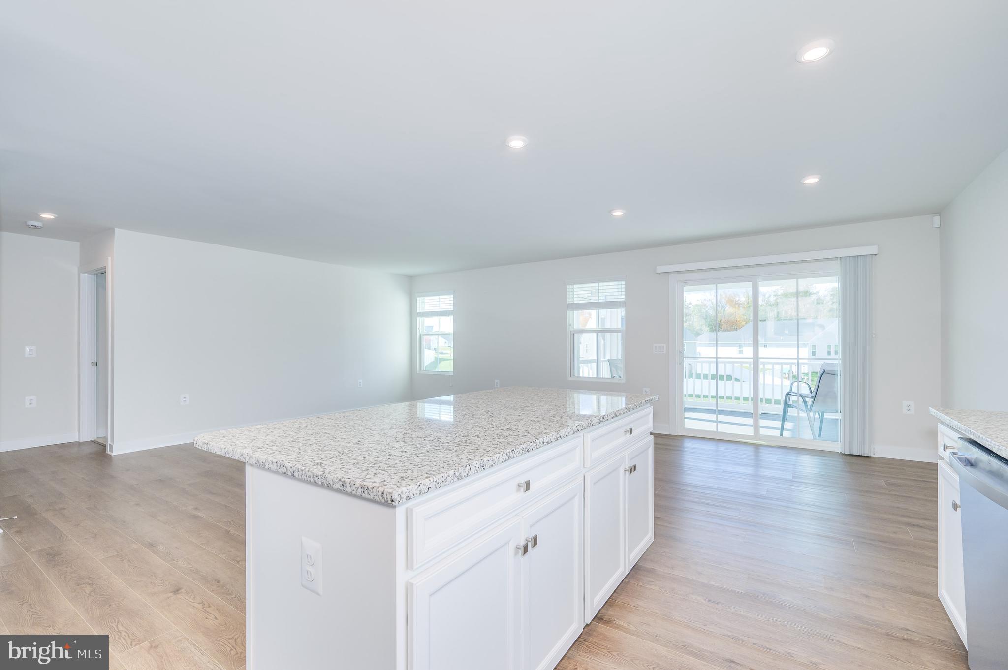 ARCADIA NORTH - Residential