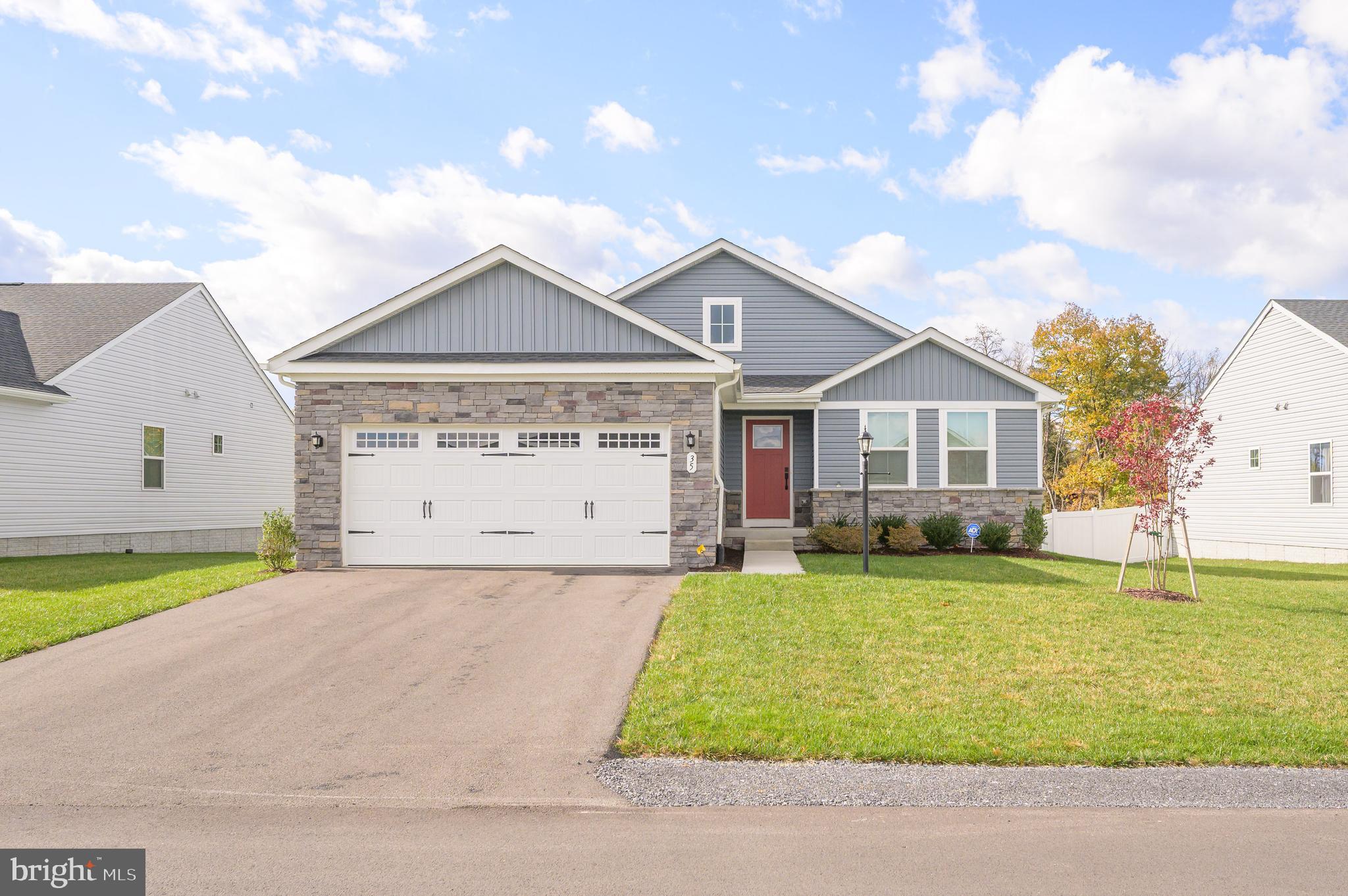 ARCADIA NORTH - Residential