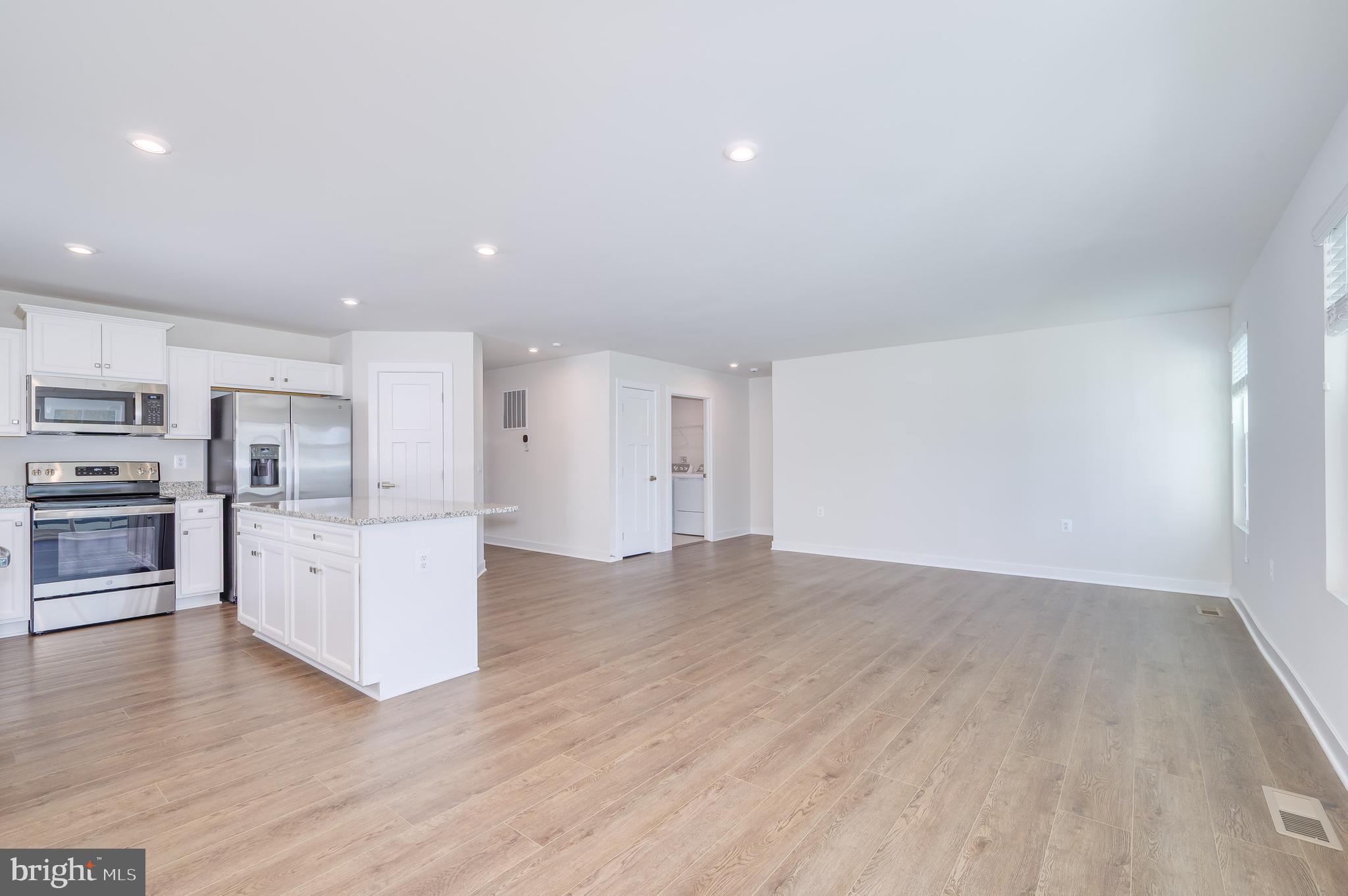 ARCADIA NORTH - Residential