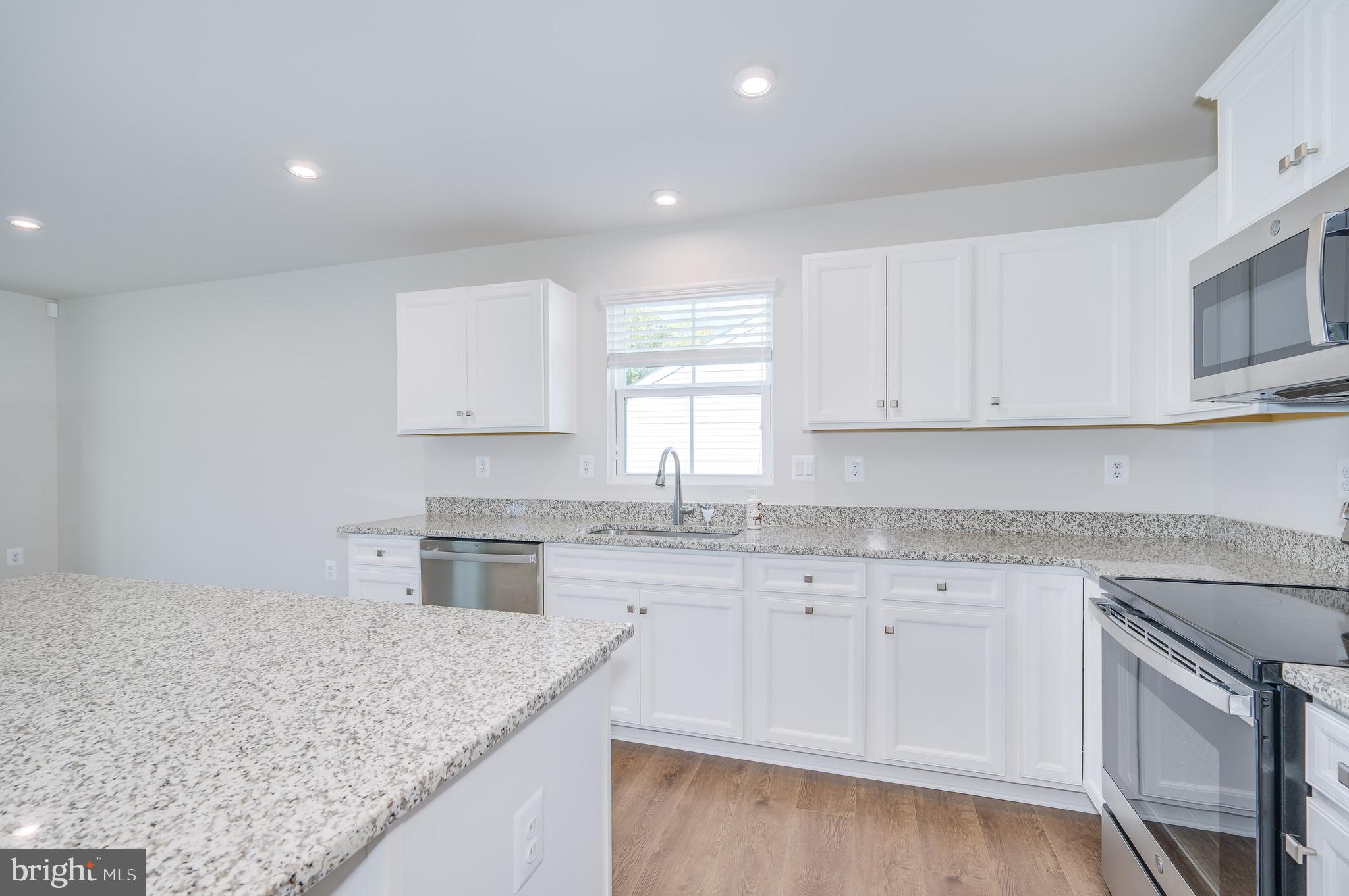 ARCADIA NORTH - Residential