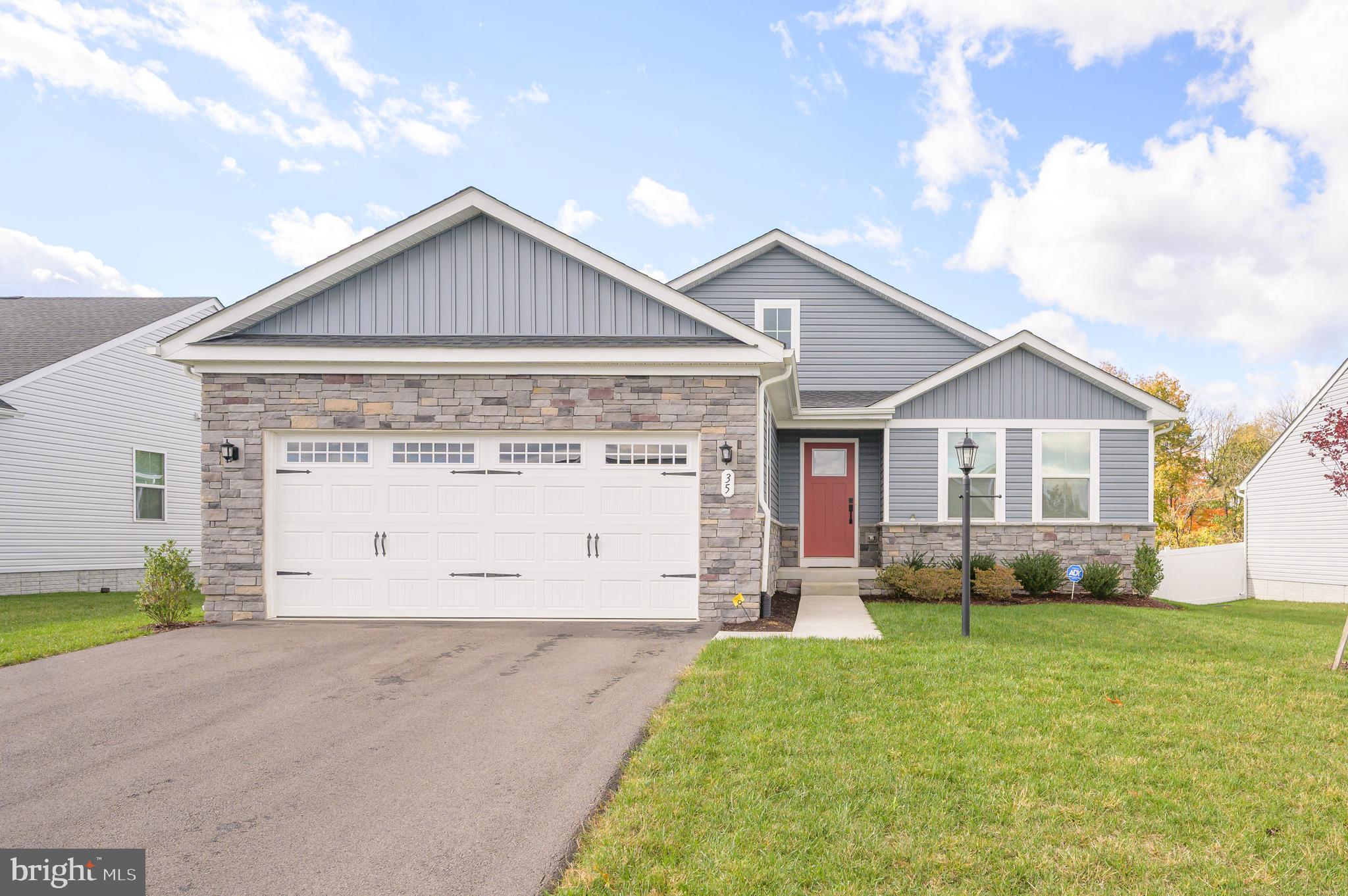 ARCADIA NORTH - Residential