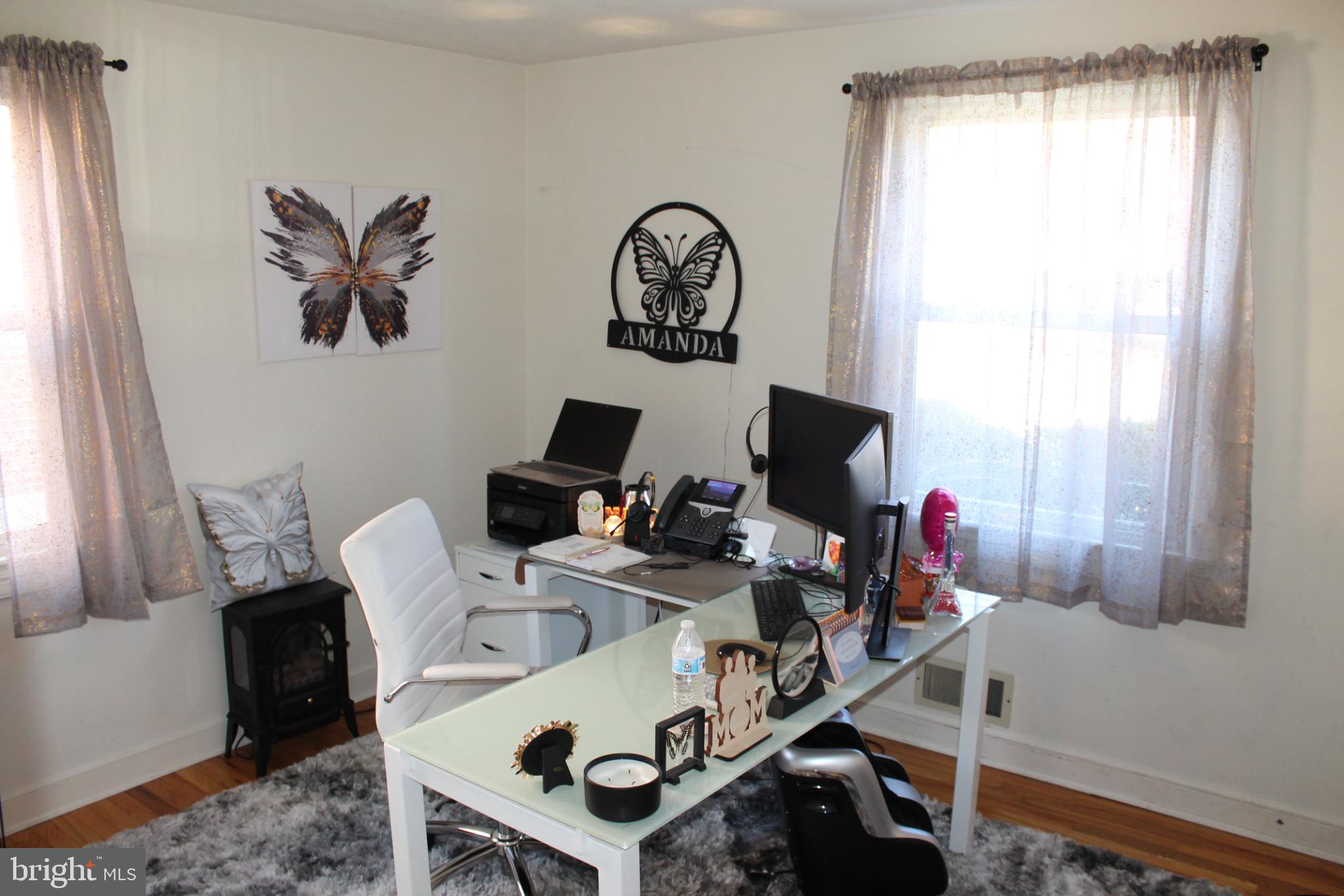 ARTHUR C OATES EST - Residential