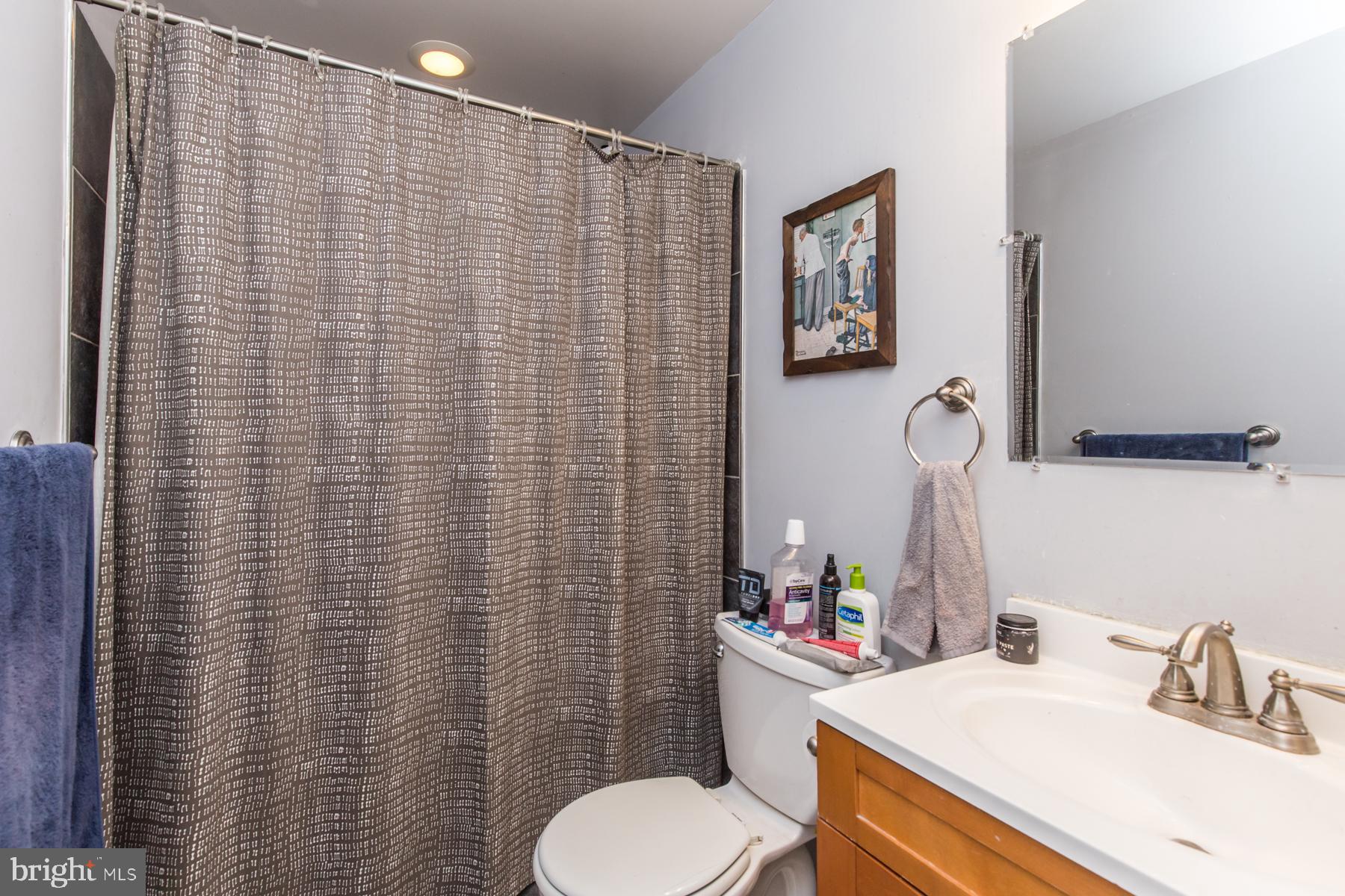 EAST KENSINGTON - Residential Lease