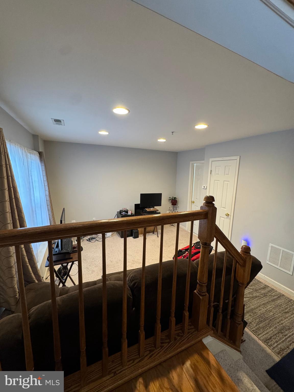 3231 PURPLE LEAF LANE