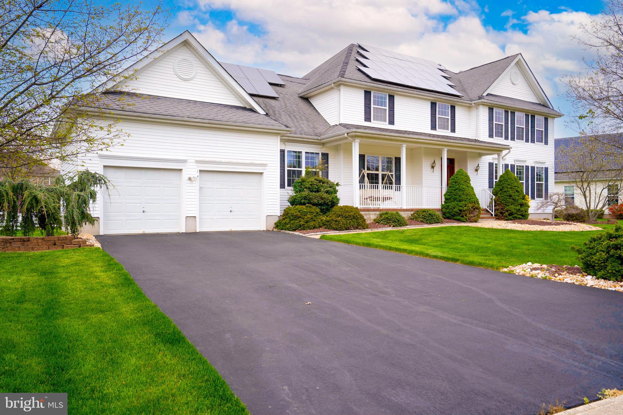 4 COTTONWOOD COURT