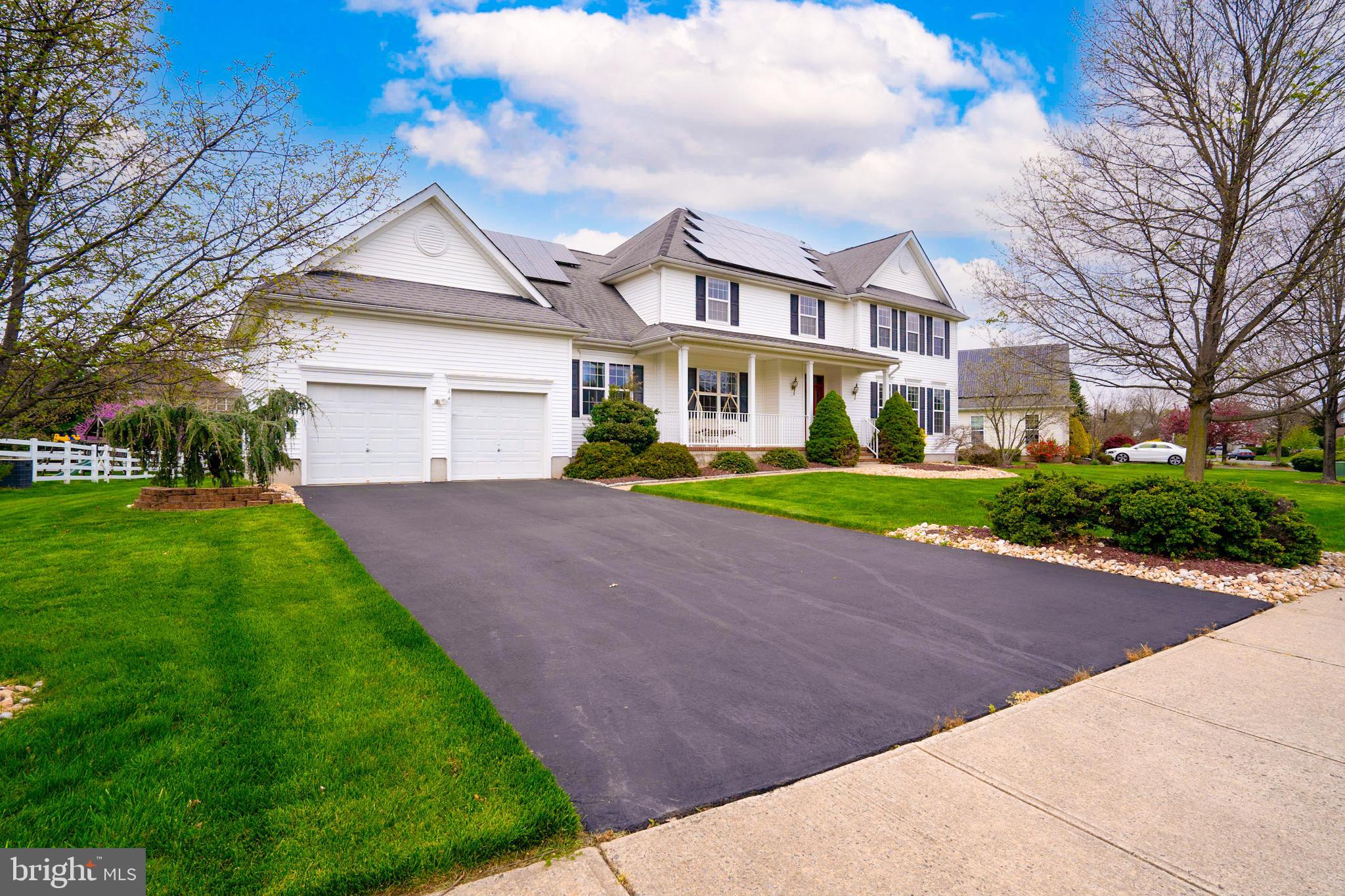 4 COTTONWOOD COURT