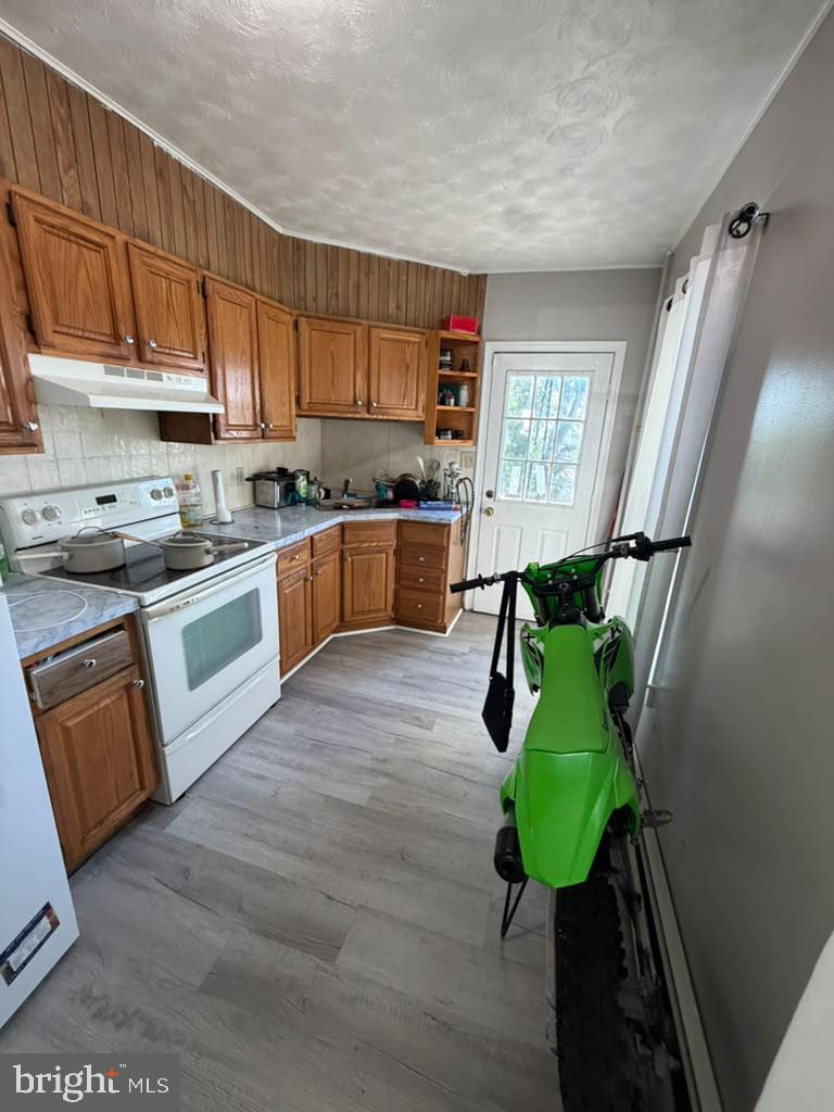 354 LINDEN STREET