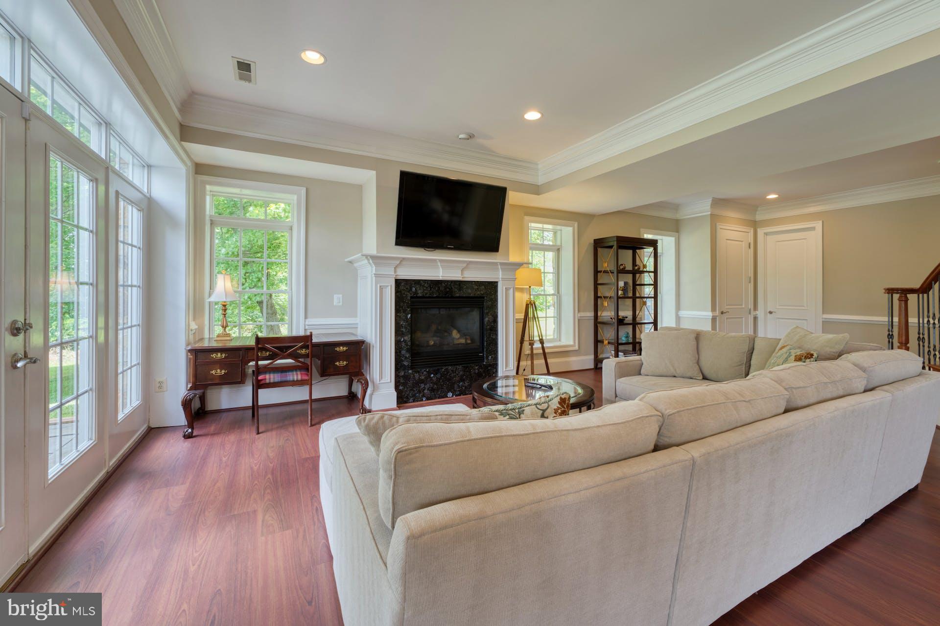 BEACON HILL - Residential