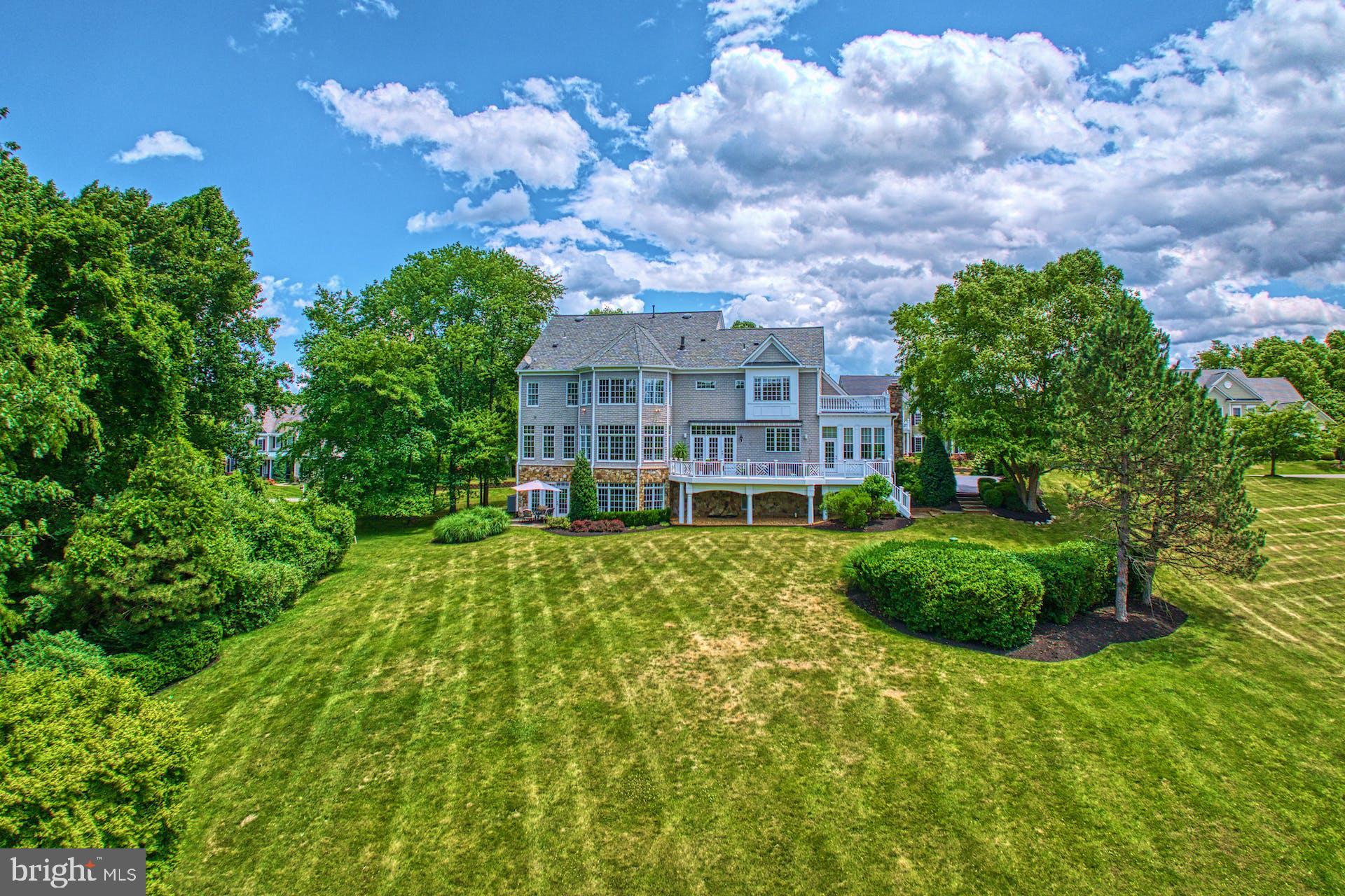 BEACON HILL - Residential