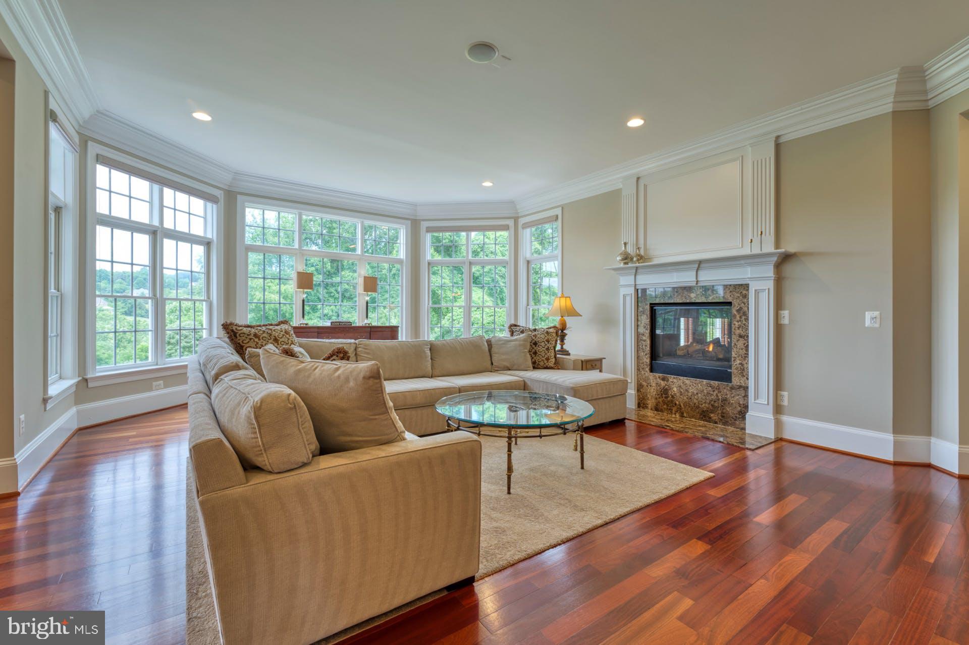 BEACON HILL - Residential