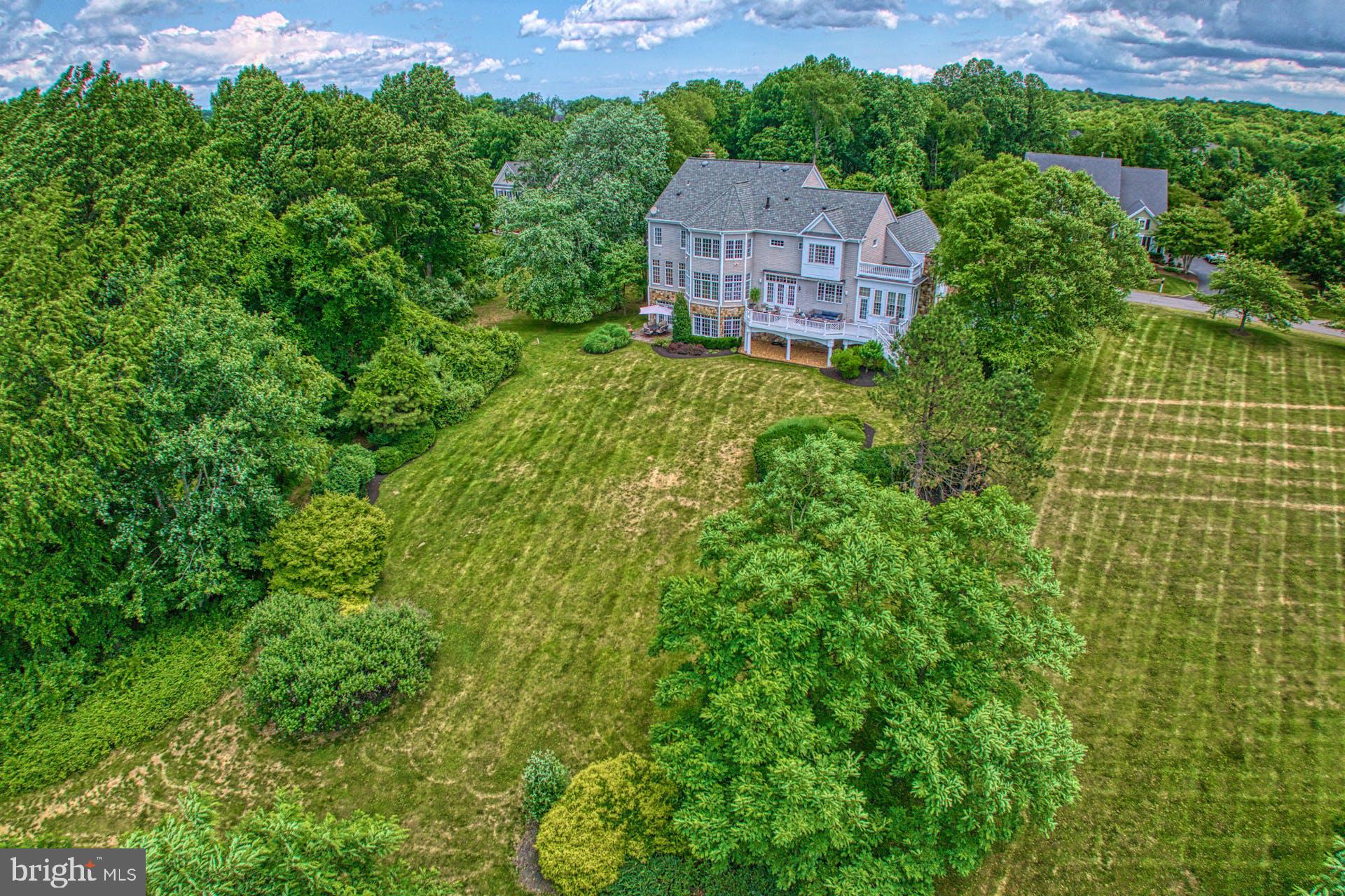 BEACON HILL - Residential