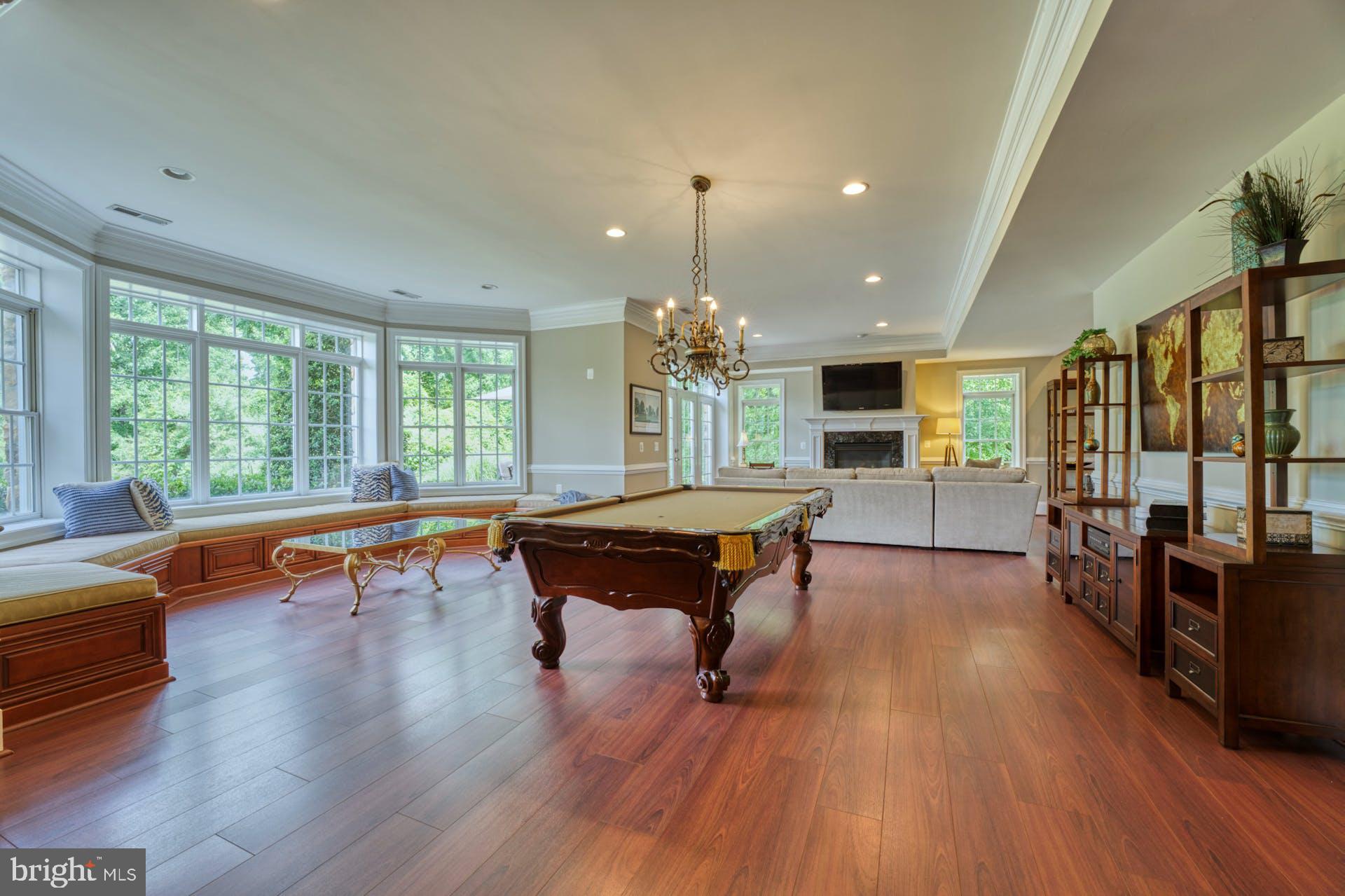 BEACON HILL - Residential