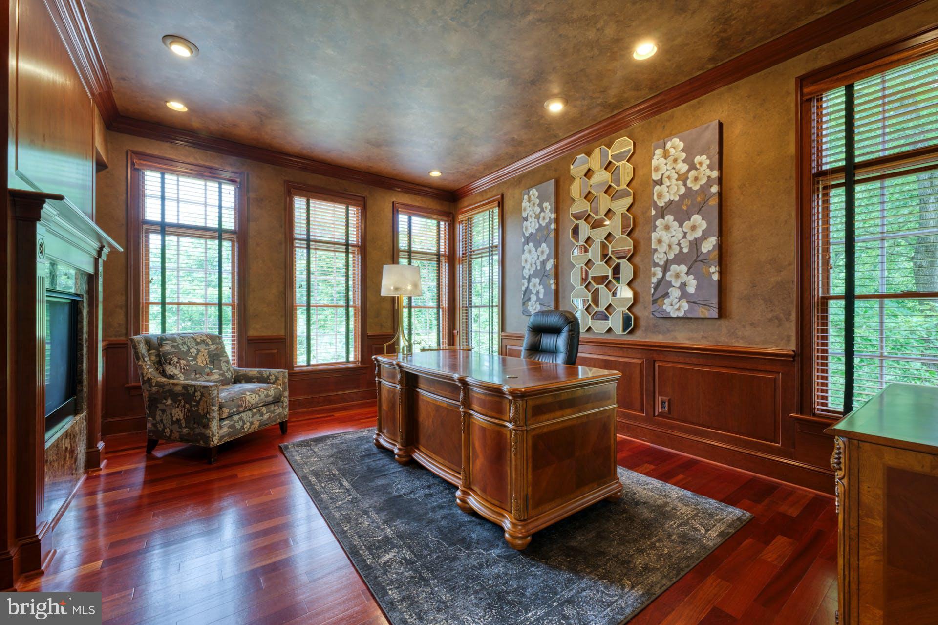 BEACON HILL - Residential