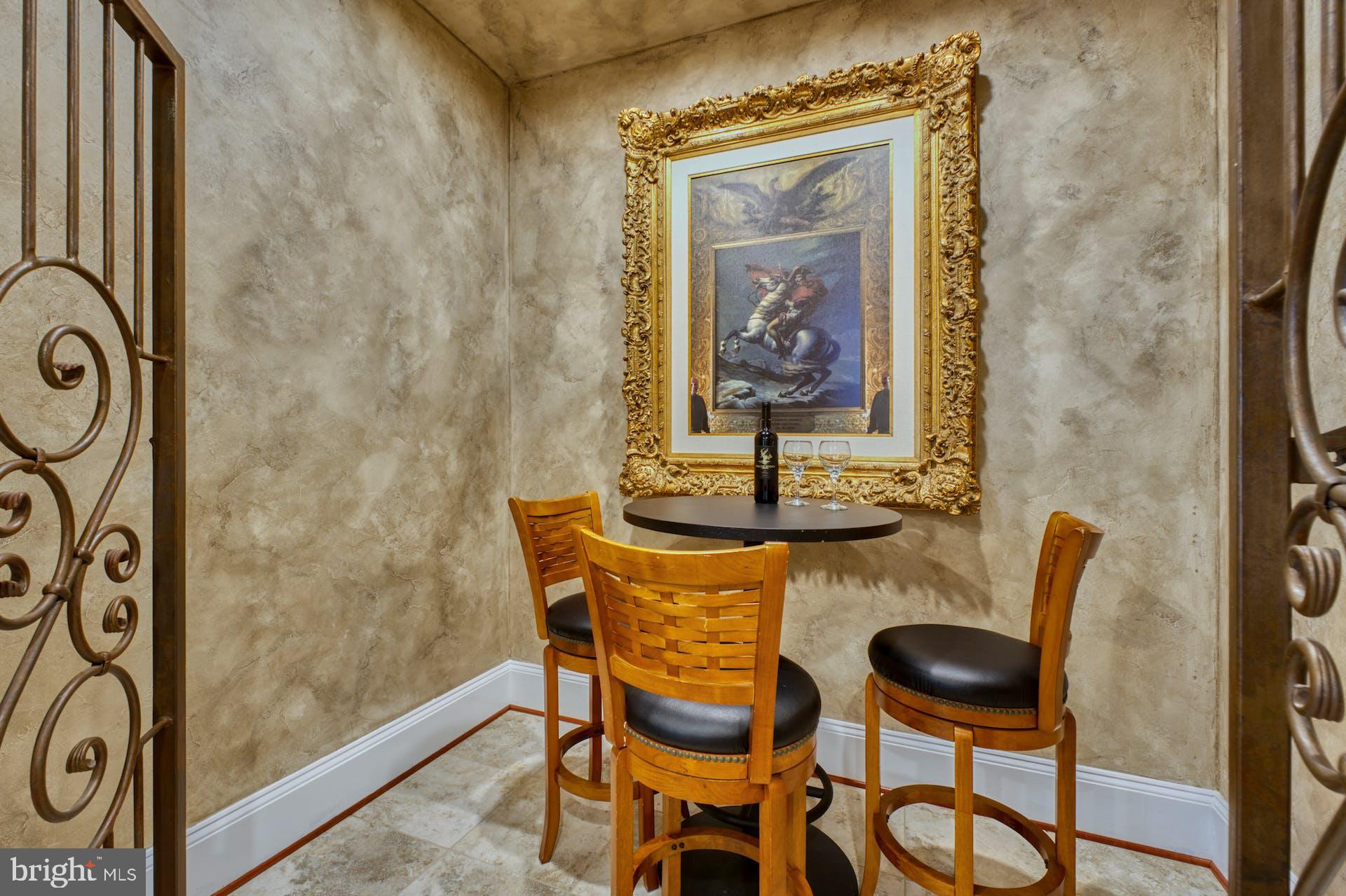 BEACON HILL - Residential