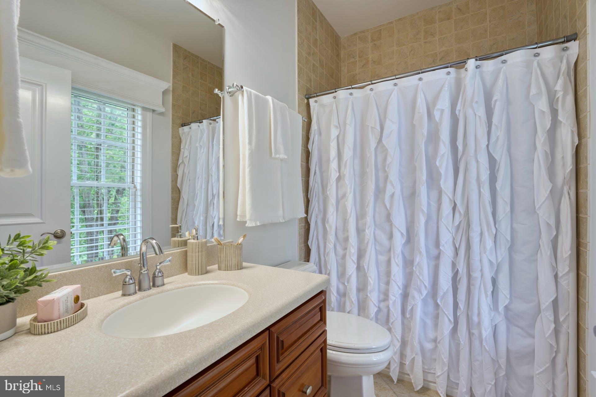 BEACON HILL - Residential