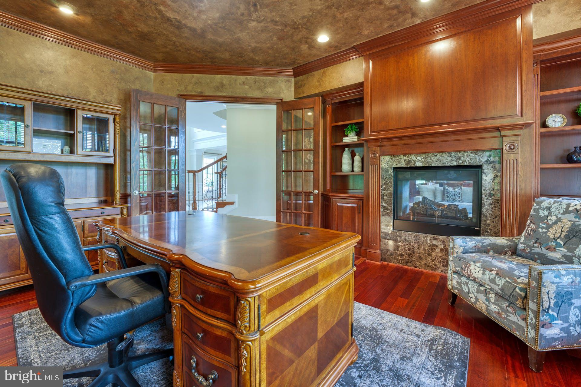 BEACON HILL - Residential