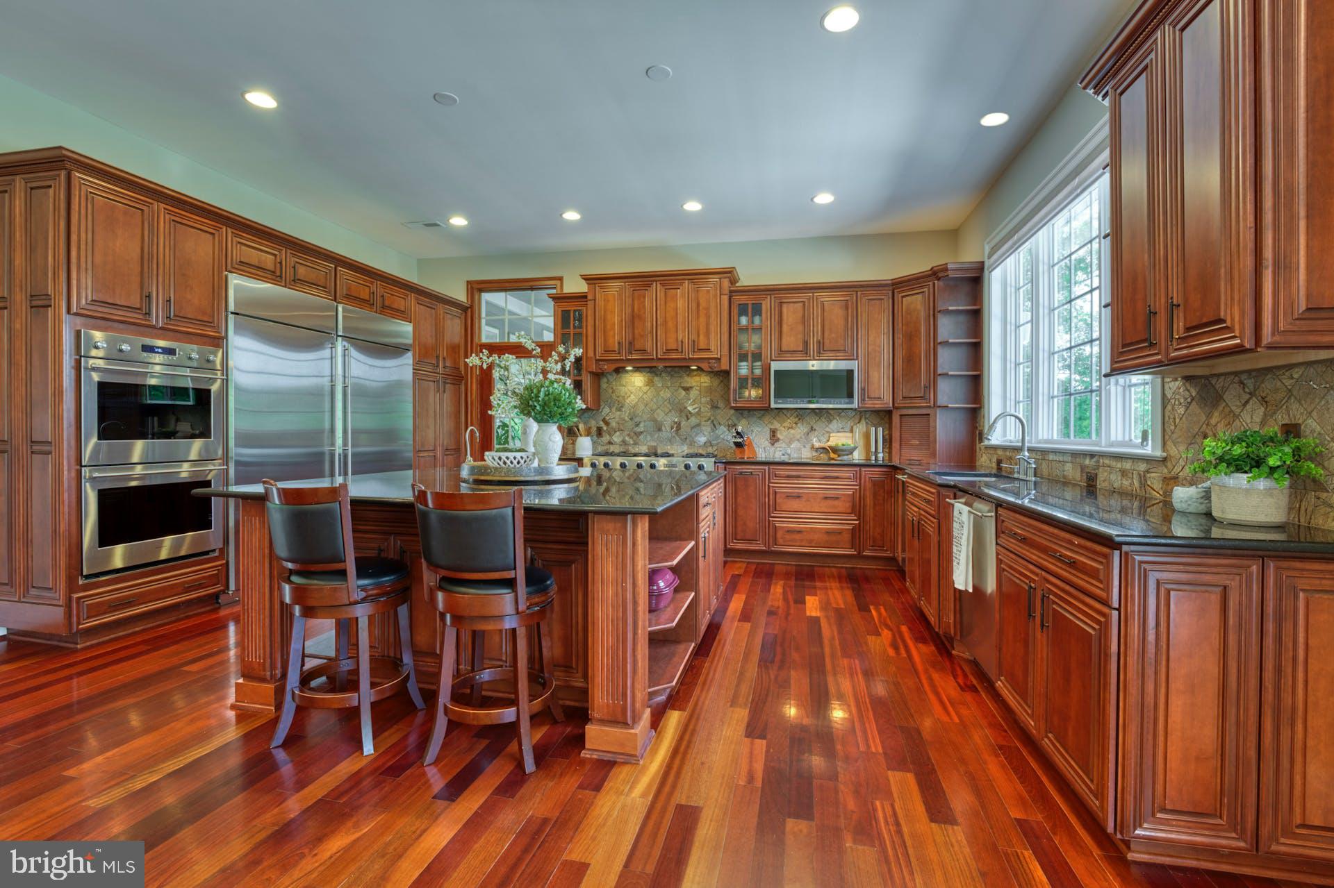 BEACON HILL - Residential