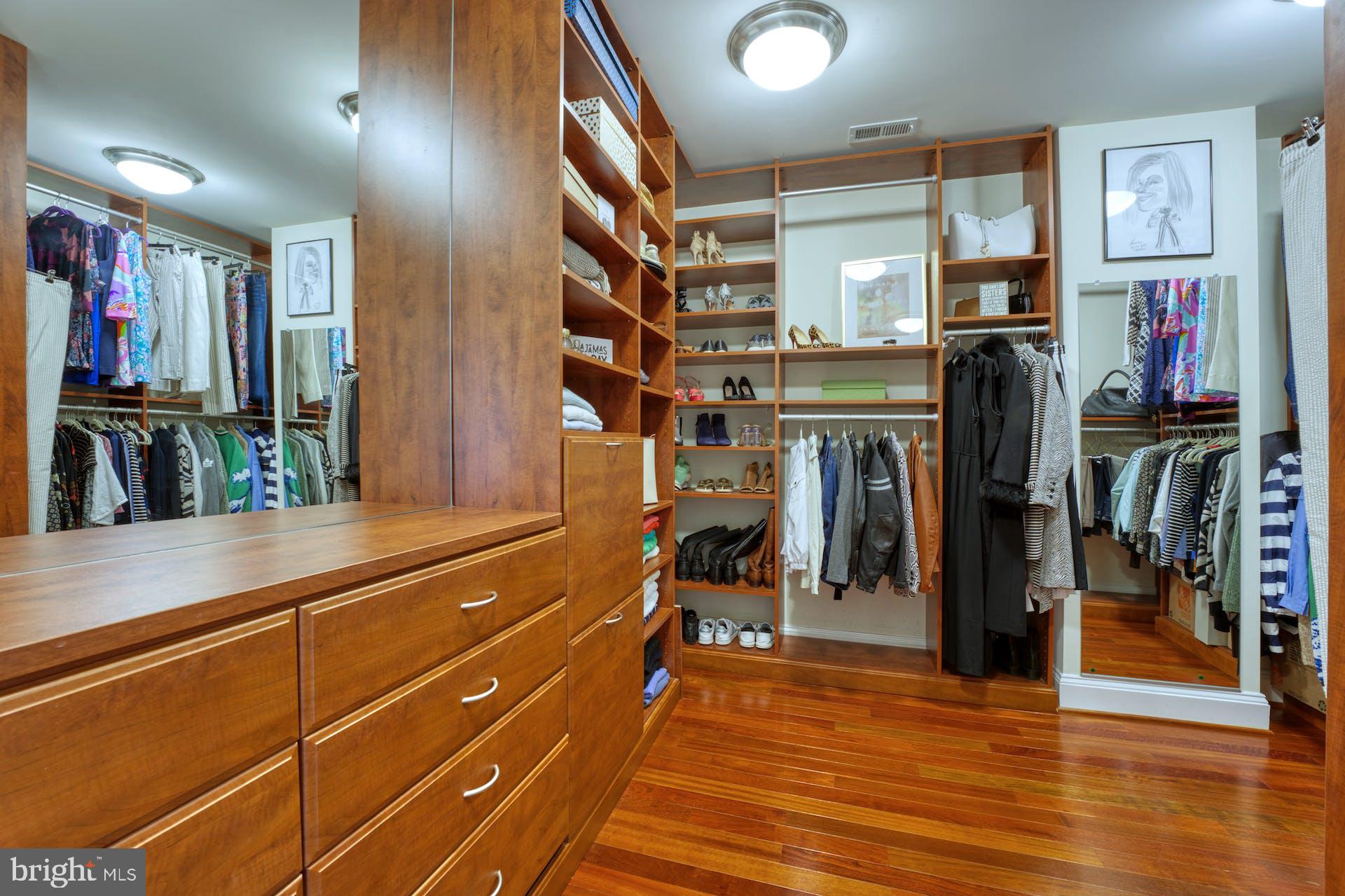 BEACON HILL - Residential