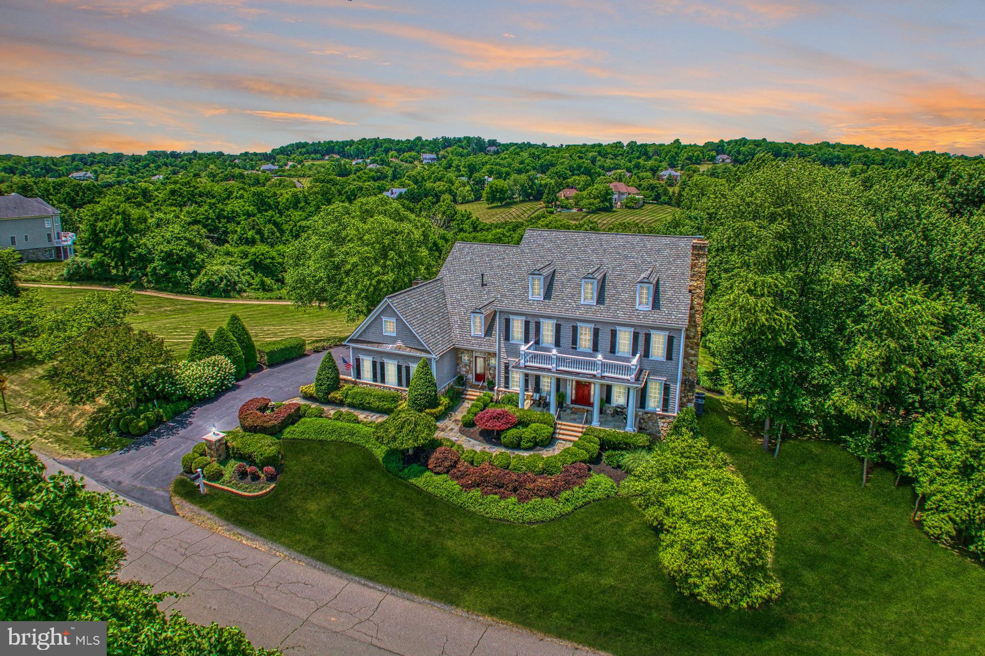 BEACON HILL - Residential