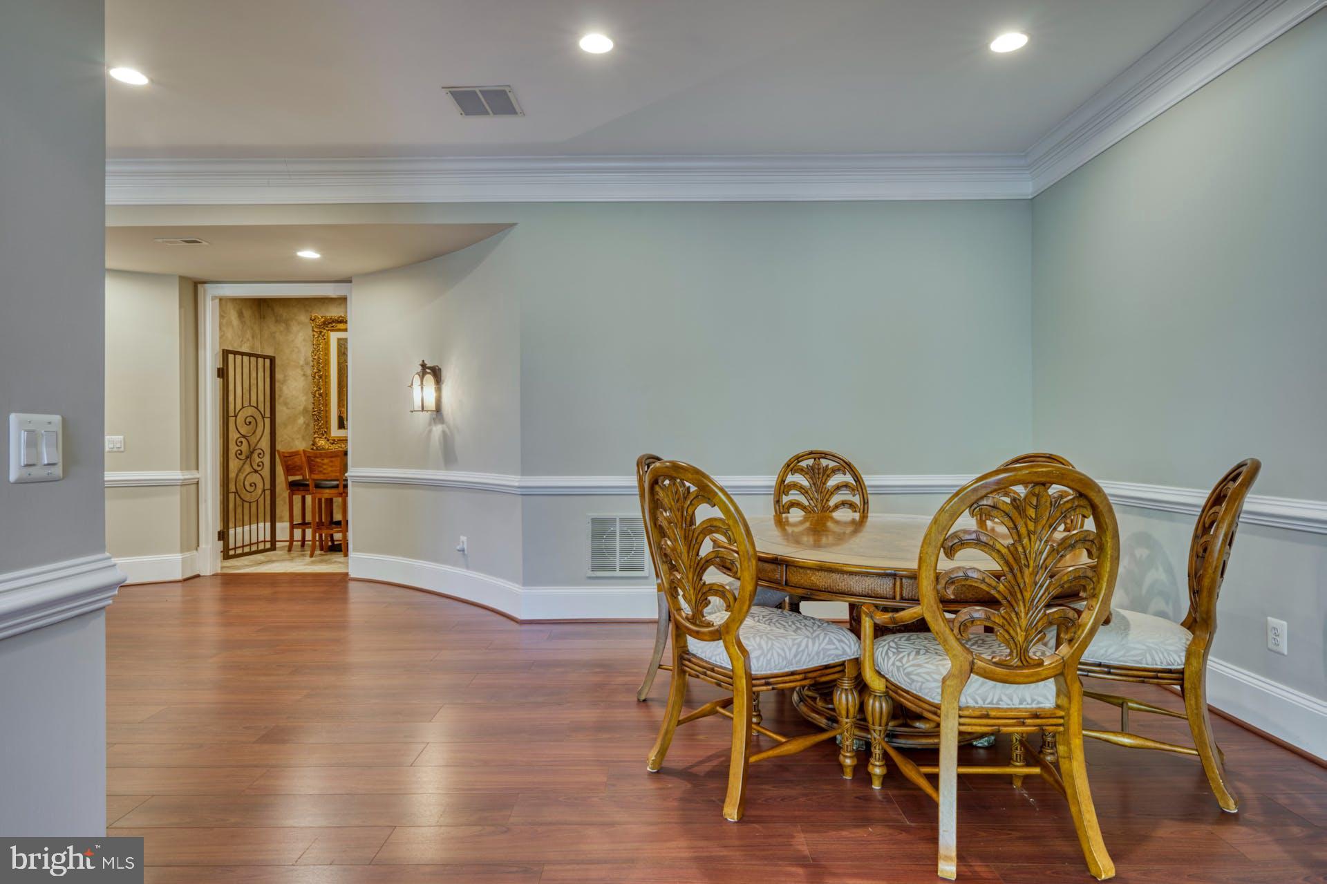 BEACON HILL - Residential