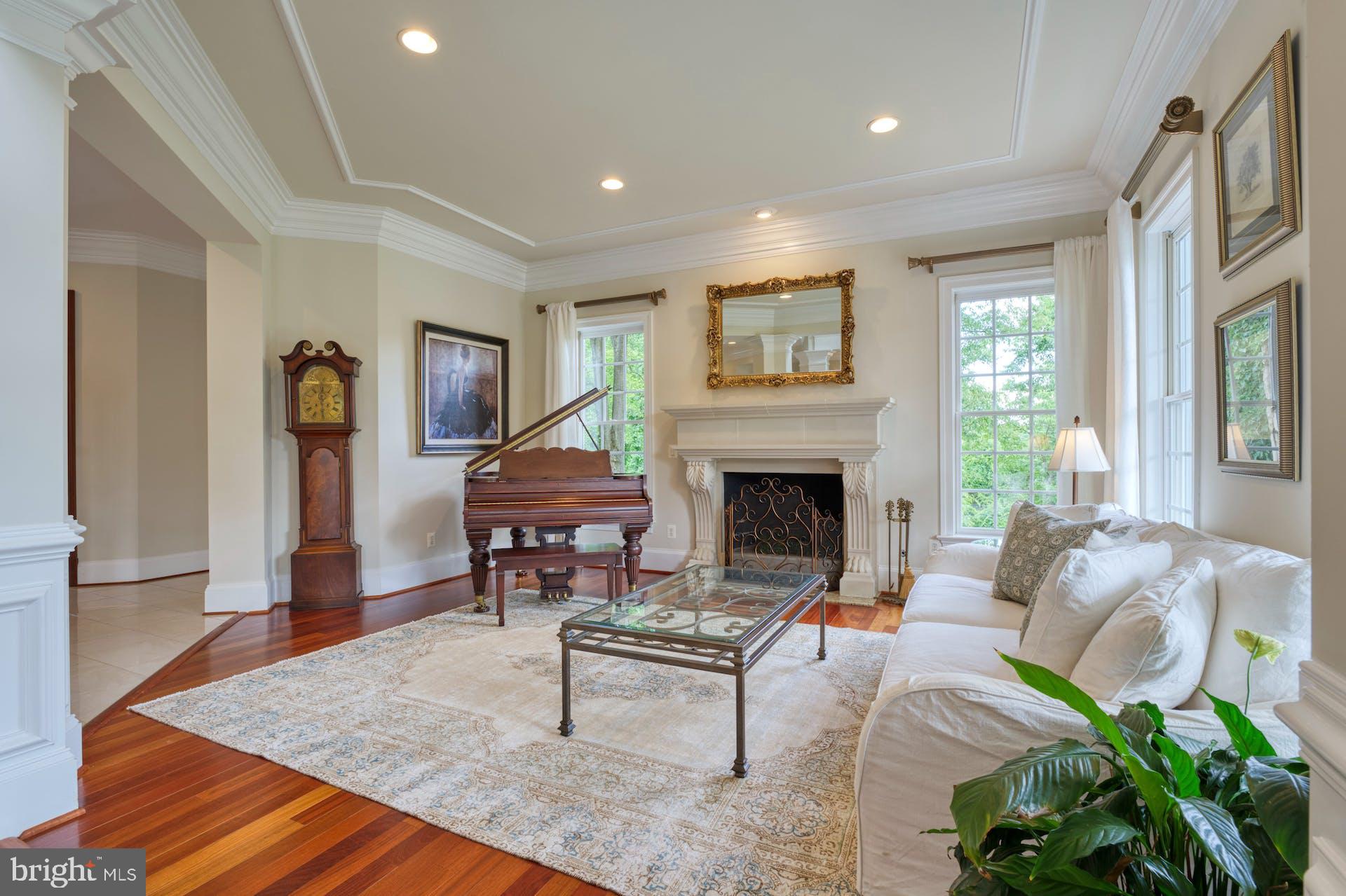 BEACON HILL - Residential