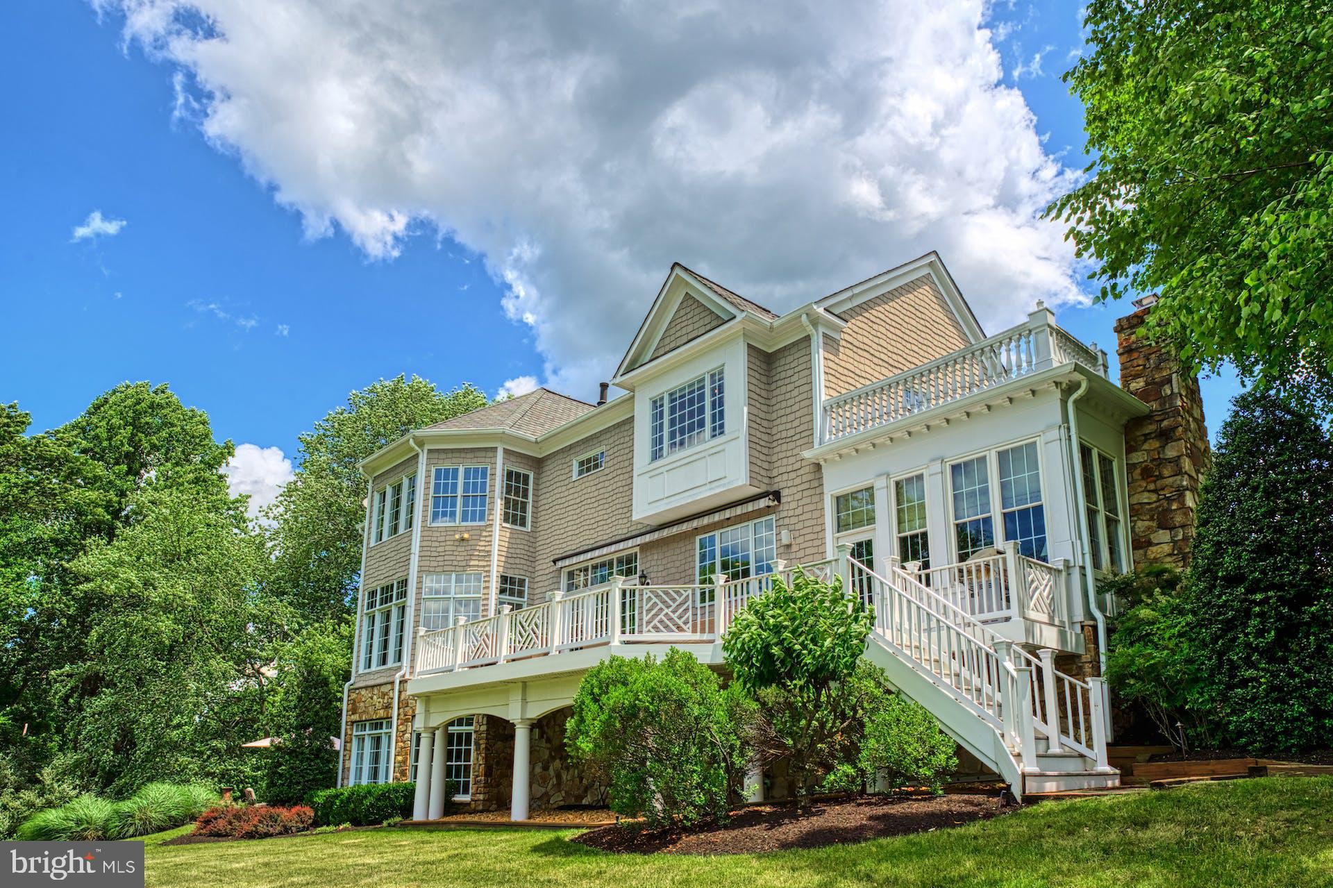 BEACON HILL - Residential