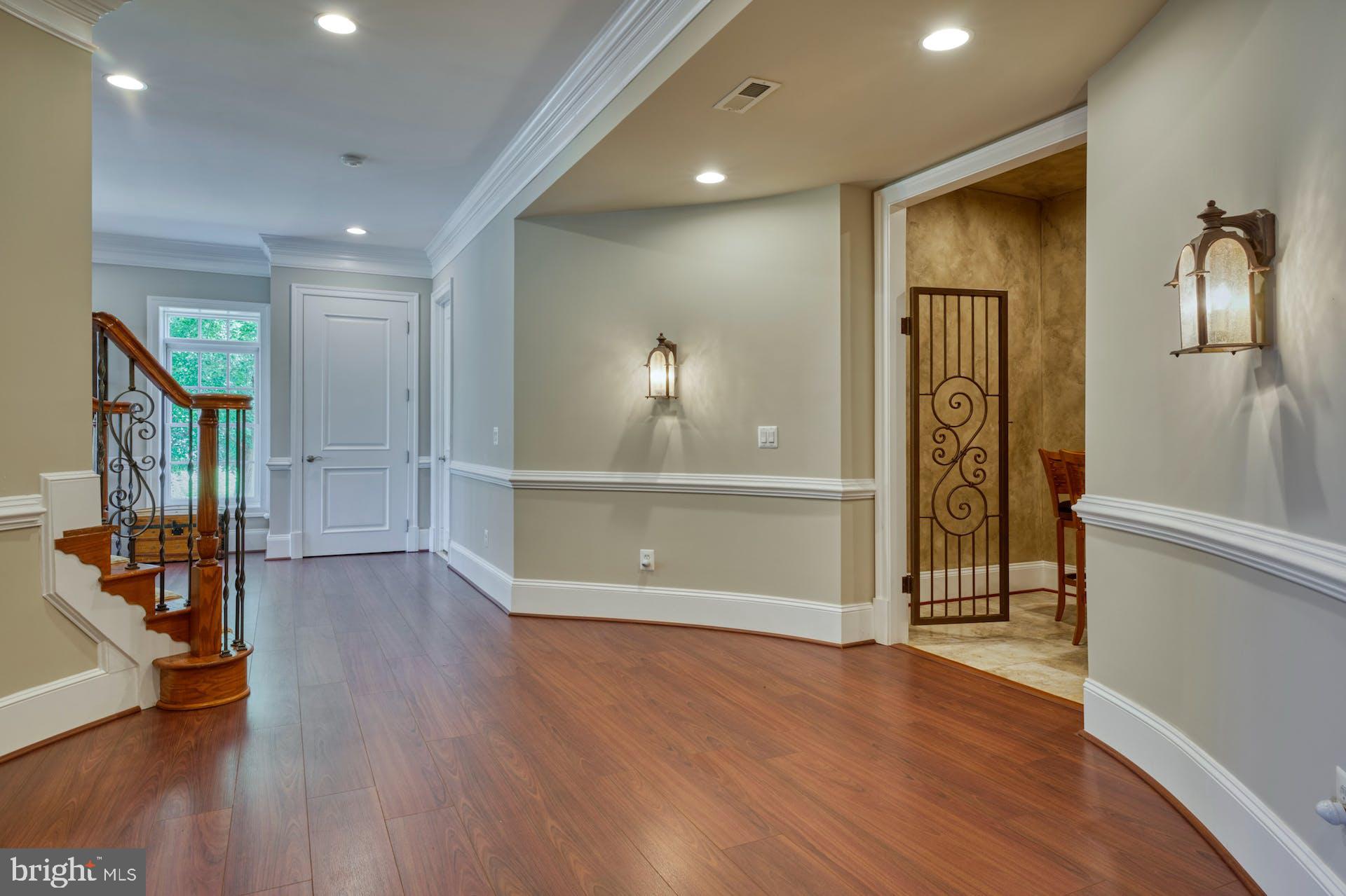 BEACON HILL - Residential