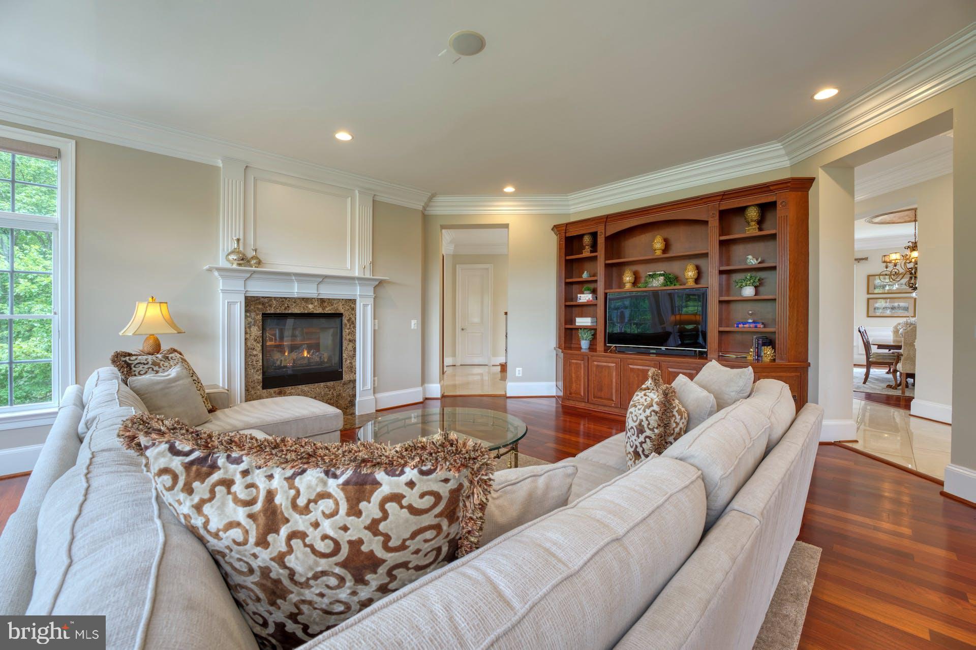 BEACON HILL - Residential