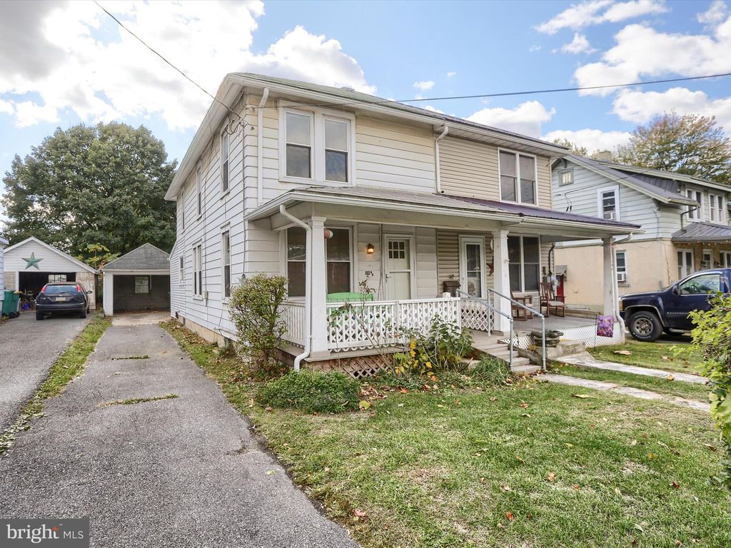 Photo of 198 York Road 1/2, CARLISLE, PA 17013 (MLS # PACB2047766)