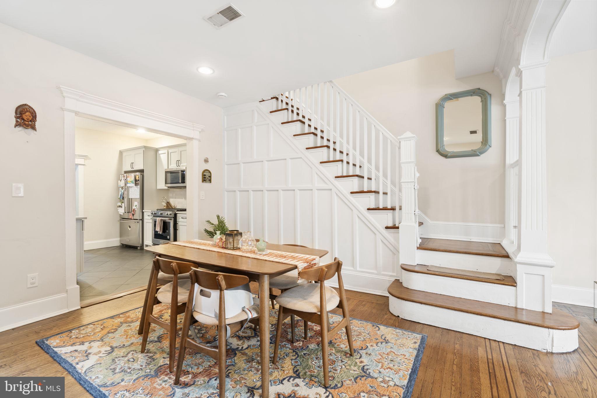 DICKINSON NARROWS - Residential