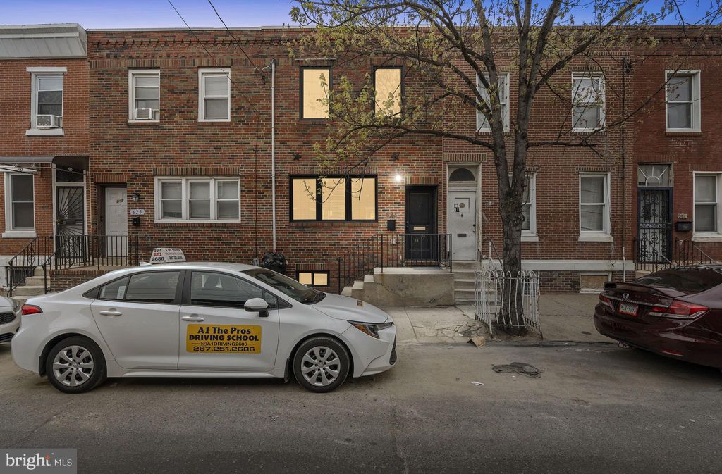 Photo of 623 Mifflin Street, PHILADELPHIA, PA 19148 (MLS # PAPH2473292)