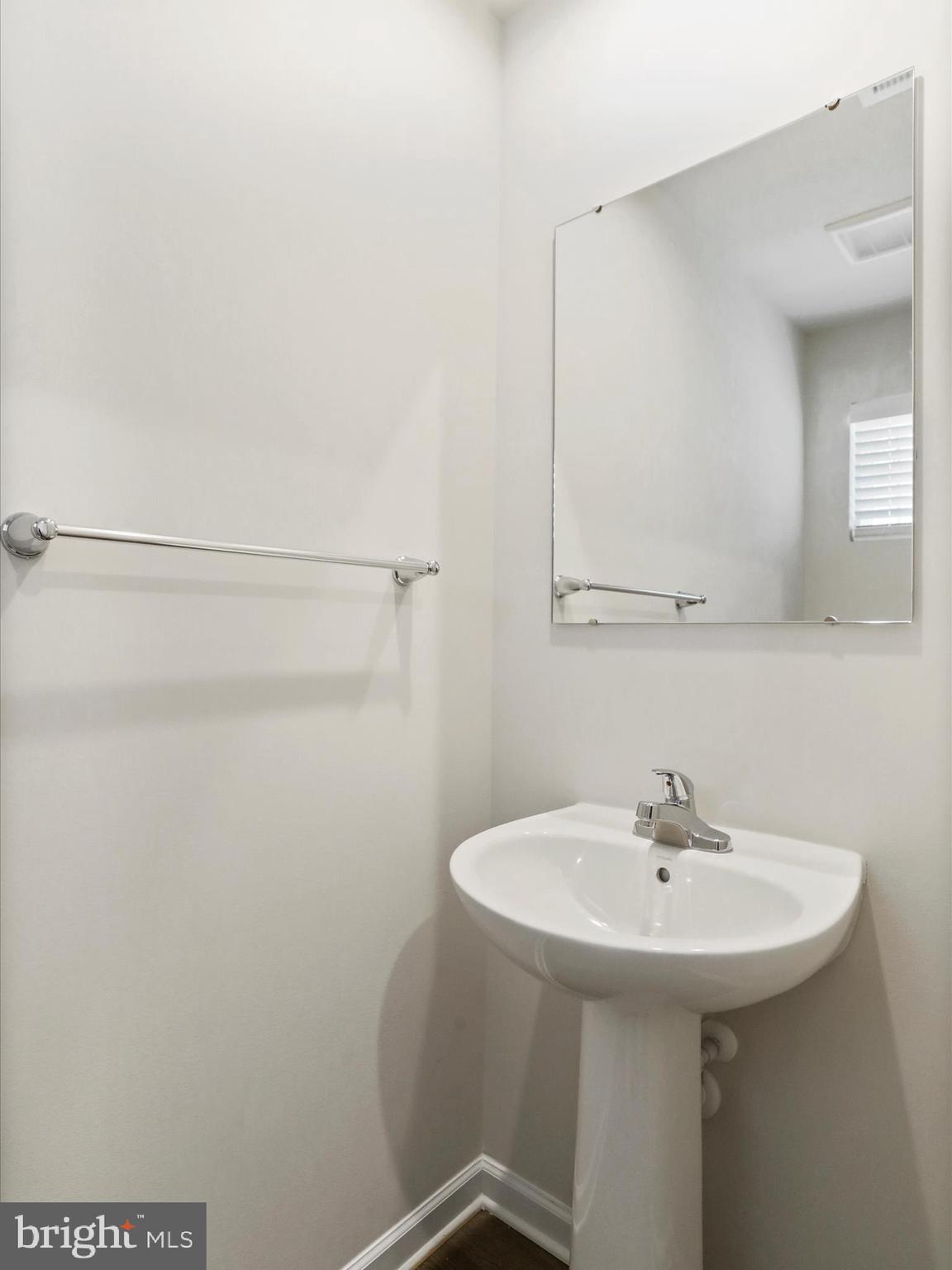 CARDINAL POINTE - Residential