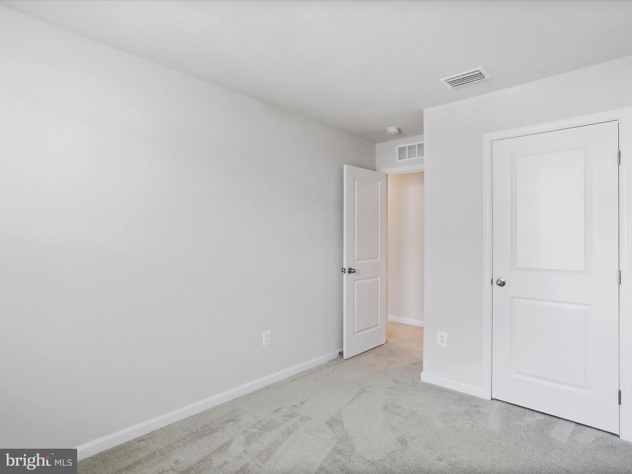 CARDINAL POINTE - Residential