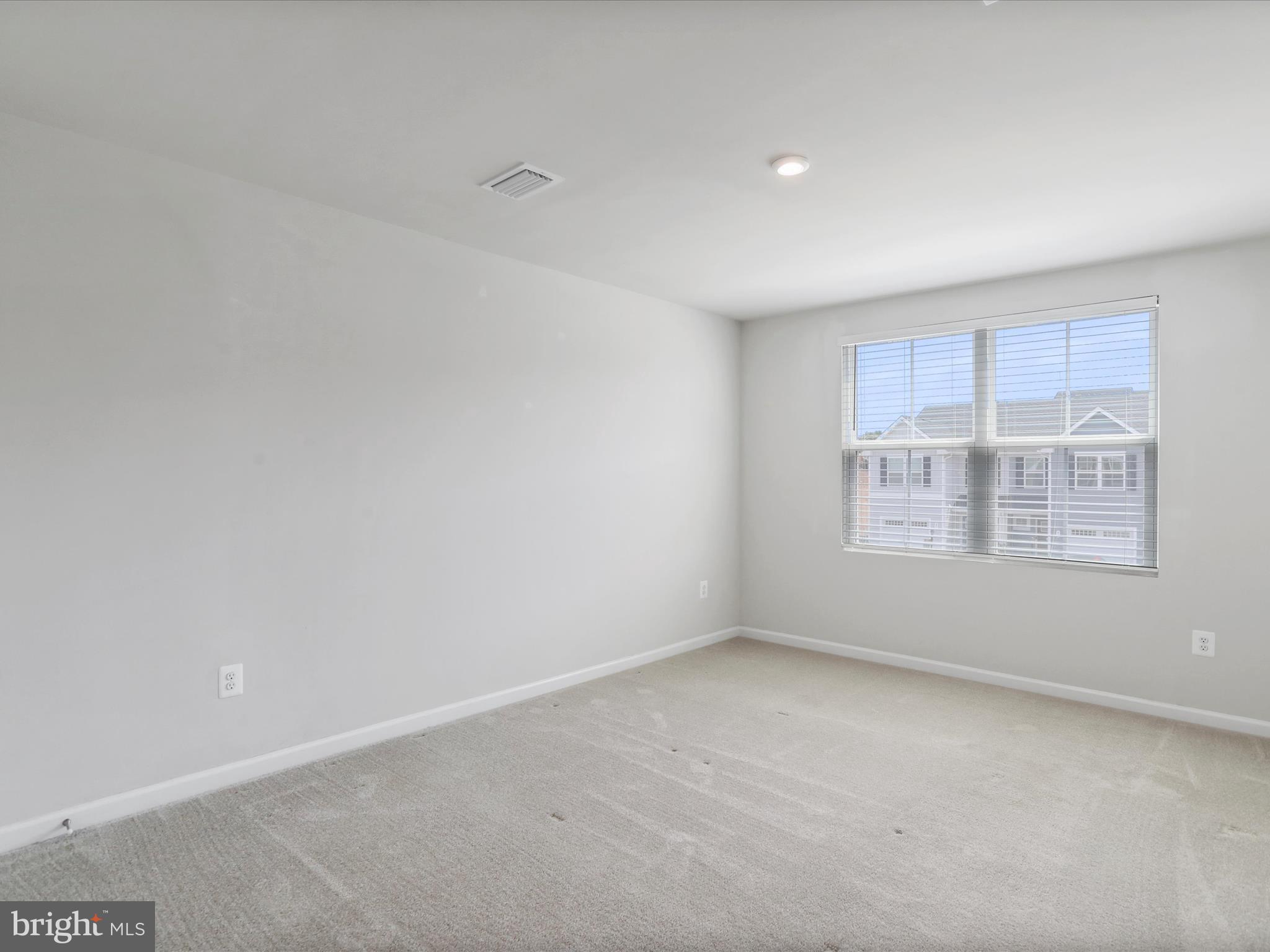 CARDINAL POINTE - Residential