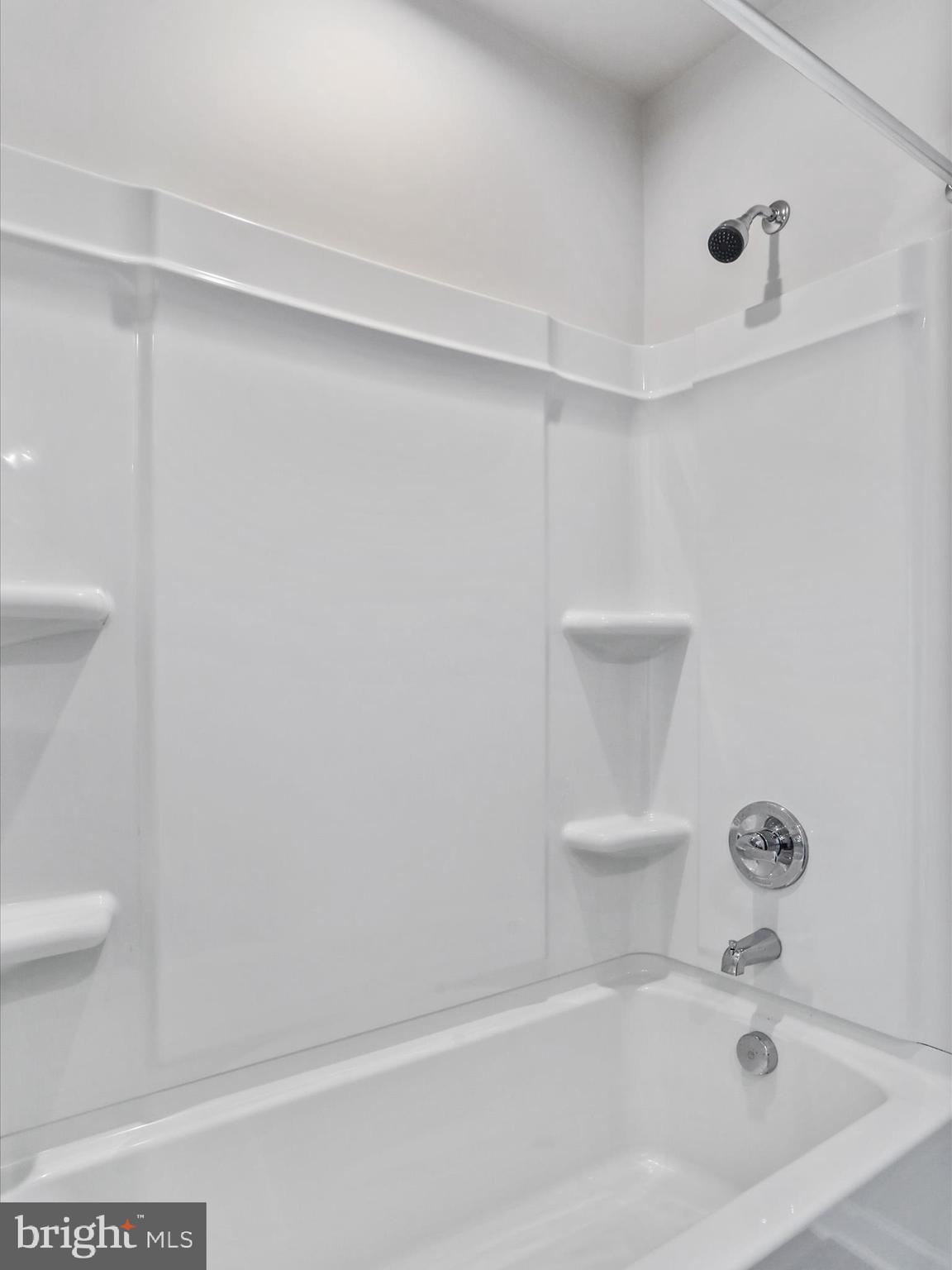 CARDINAL POINTE - Residential