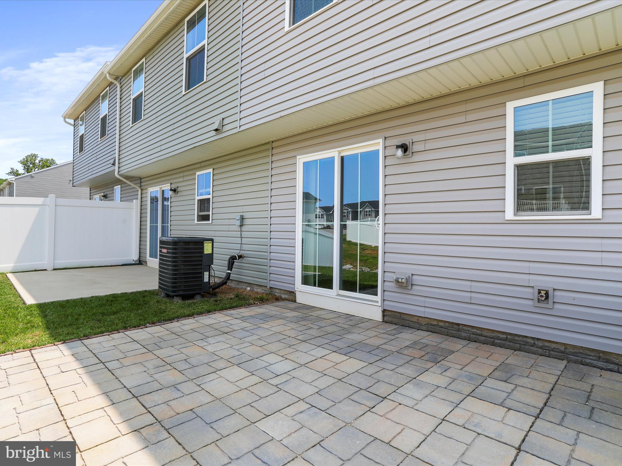 CARDINAL POINTE - Residential